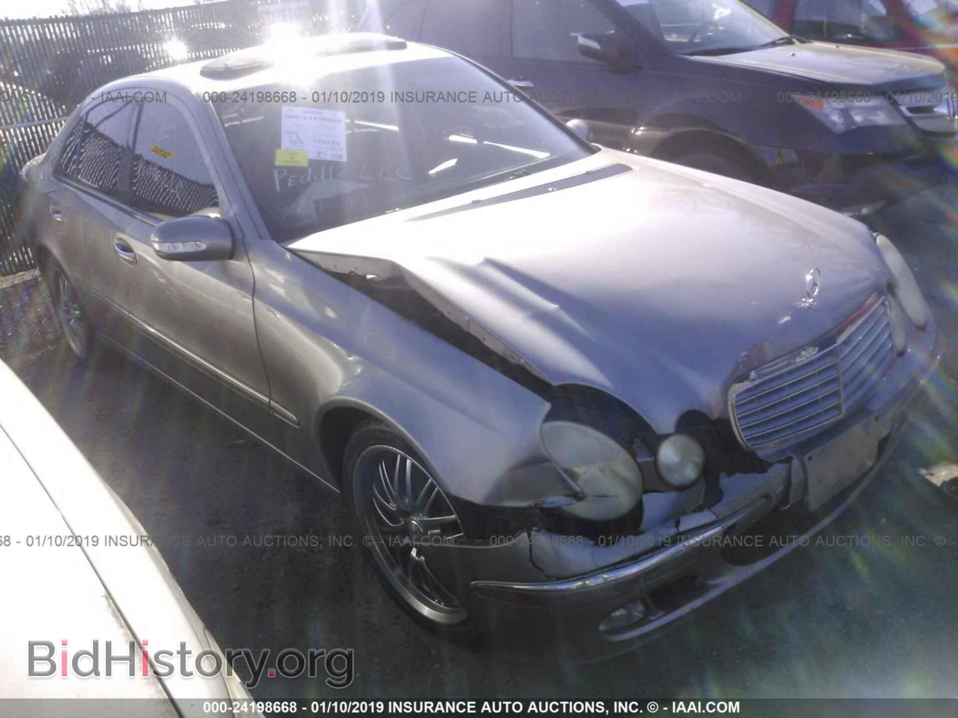 Фотография WDBUF65JX3A314384 - MERCEDES-BENZ E 2003