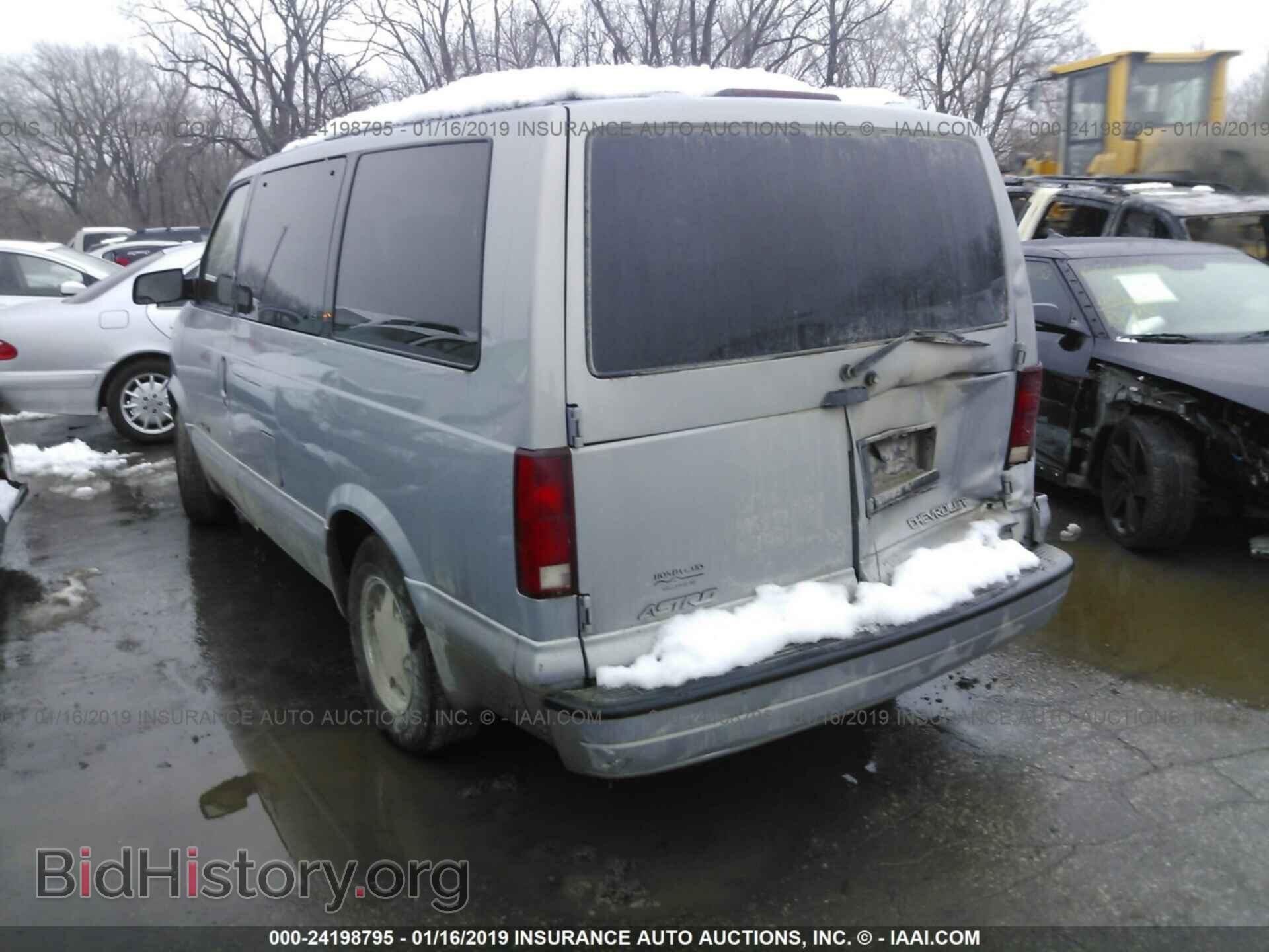 2000 CHEVROLET ASTRO - VIN: 1GNEL19W1YB200032 - Фото 3