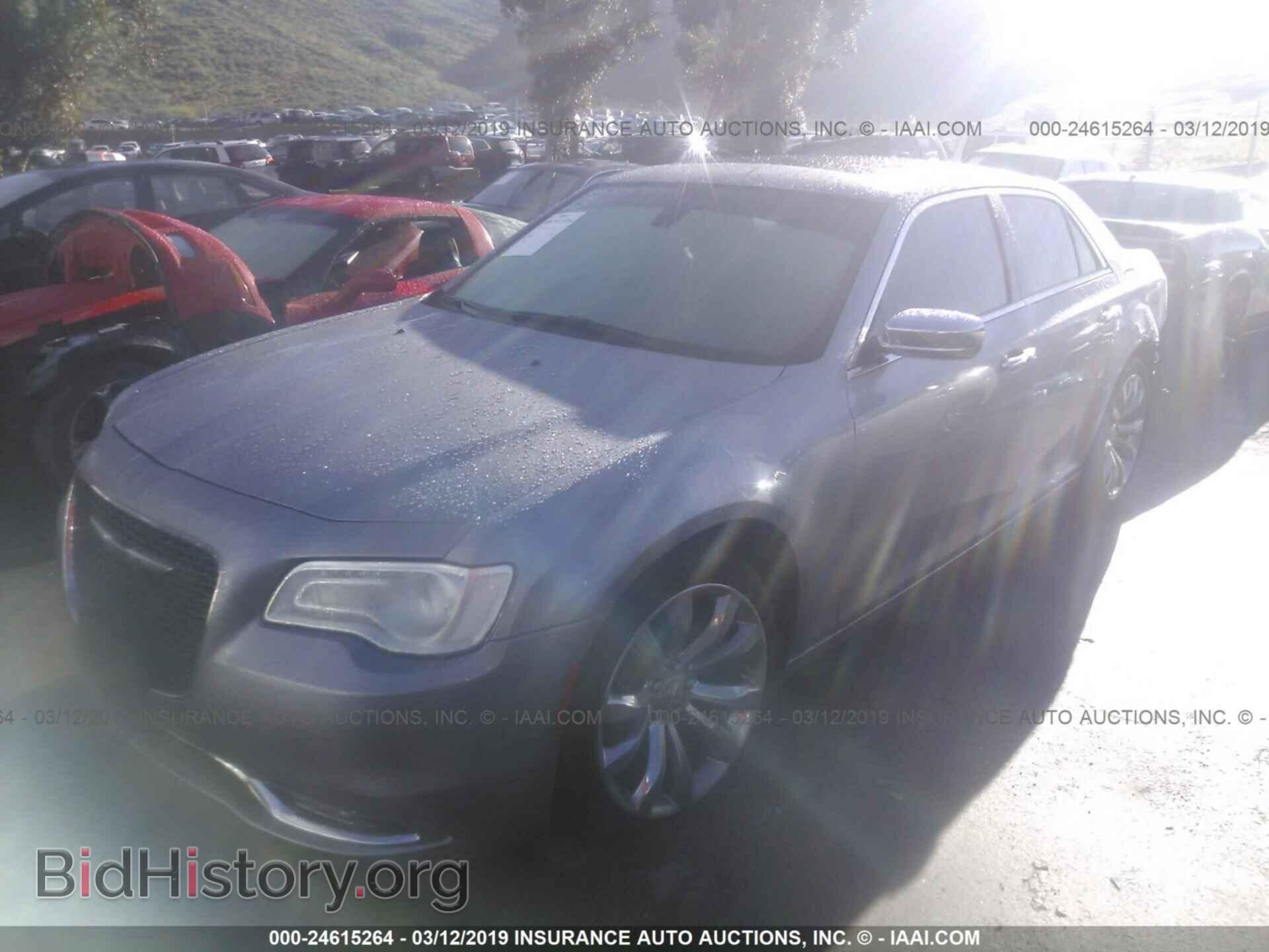 2017 CHRYSLER 300C - VIN: 2C3CCAEG6HH645599 - Фото 2