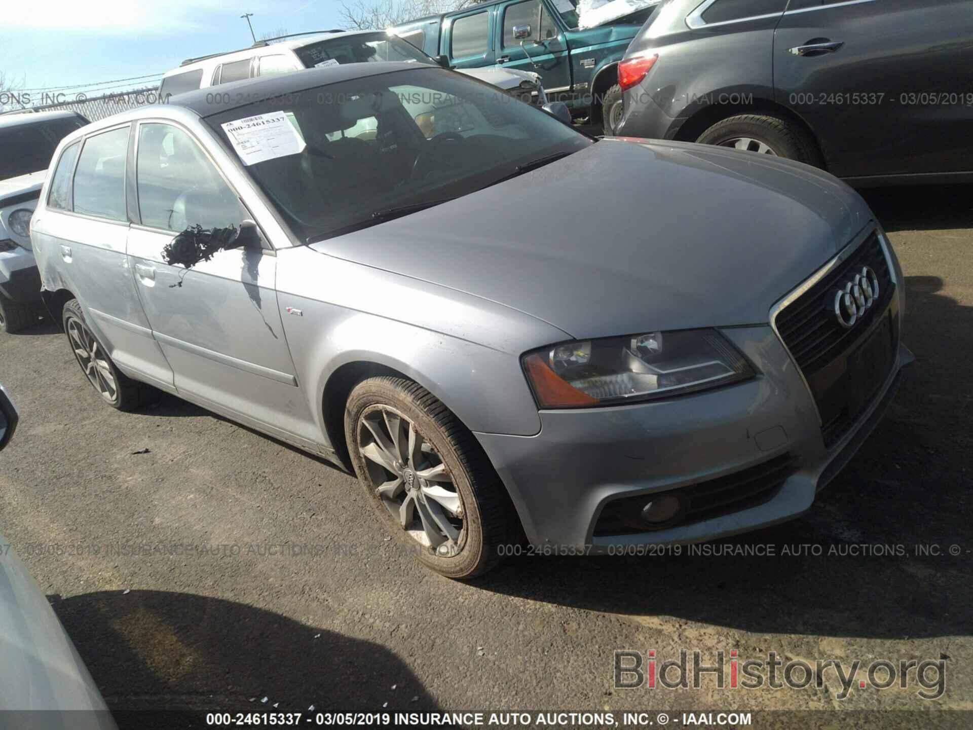 Photo WAUBEAFMXCA113945 - AUDI A3 2012