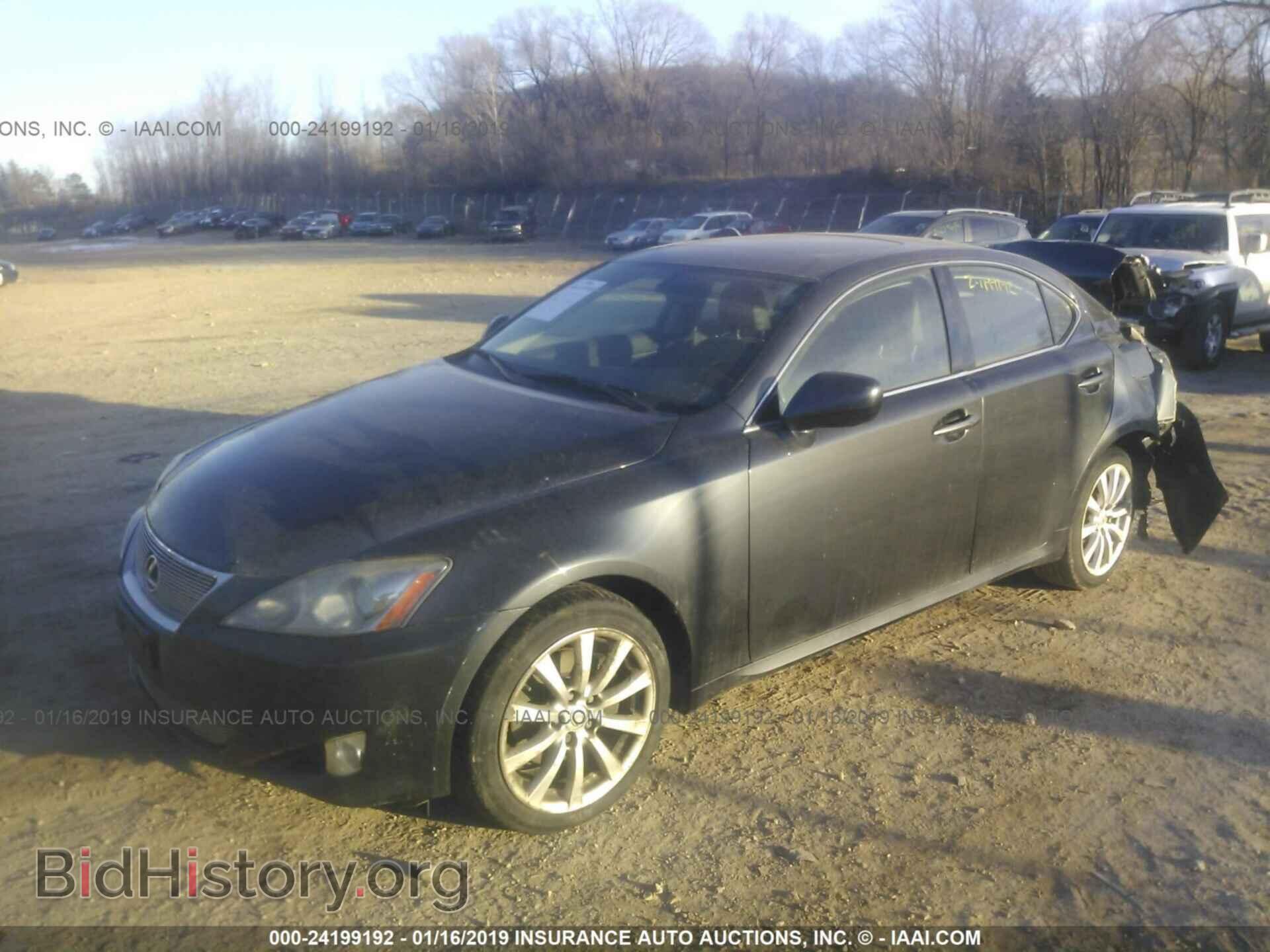 2008 LEXUS IS - VIN: JTHCK262782026038 - Фото 2