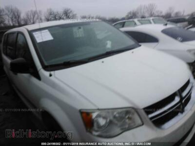 2011 Dodge GRAND CARAVAN, white — VIN 2D4RN1AG1BR674535, IAAI