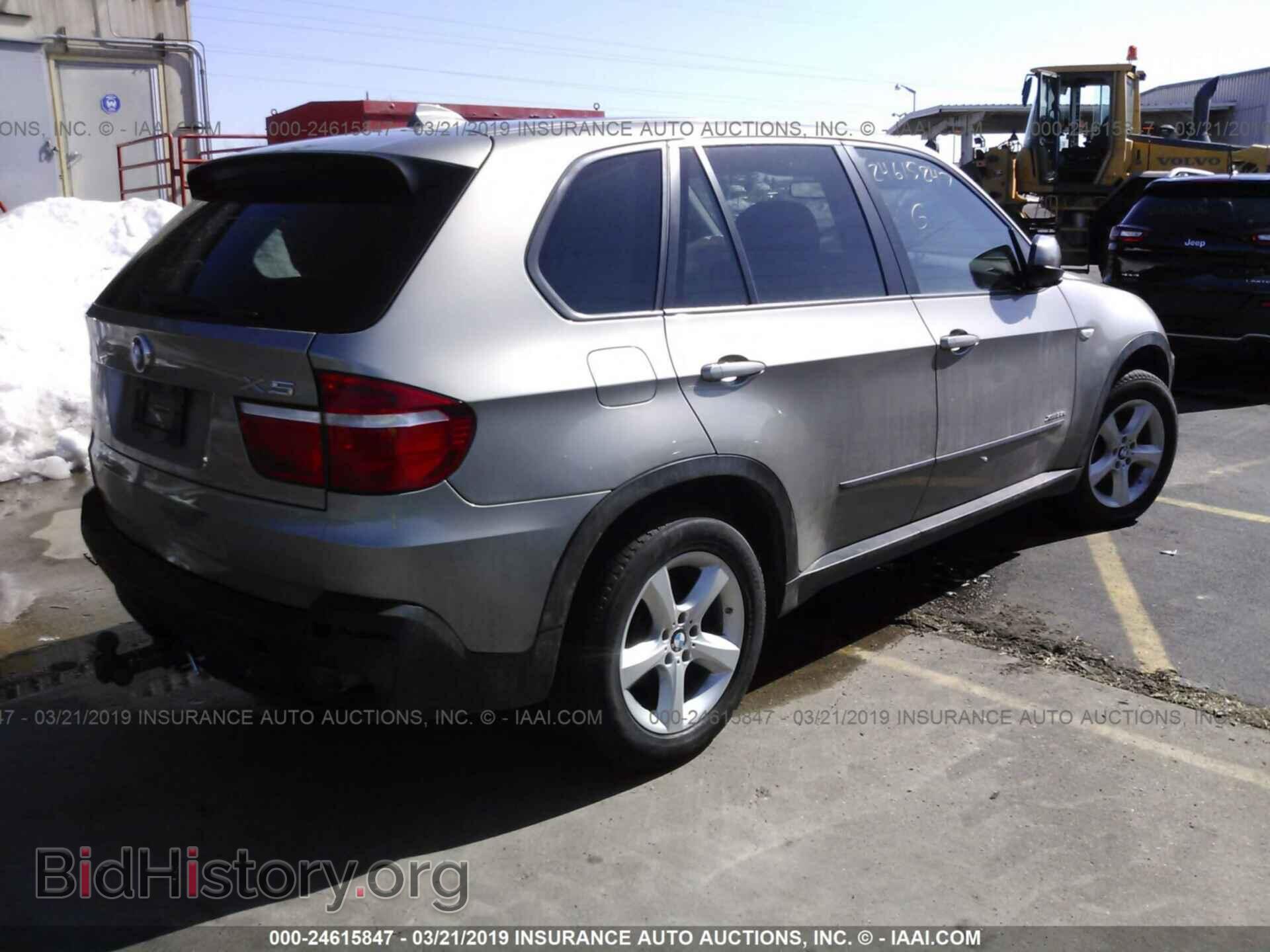 2010 BMW X5 - VIN: 5UXFF0C55ALJ99366 - Фото 4