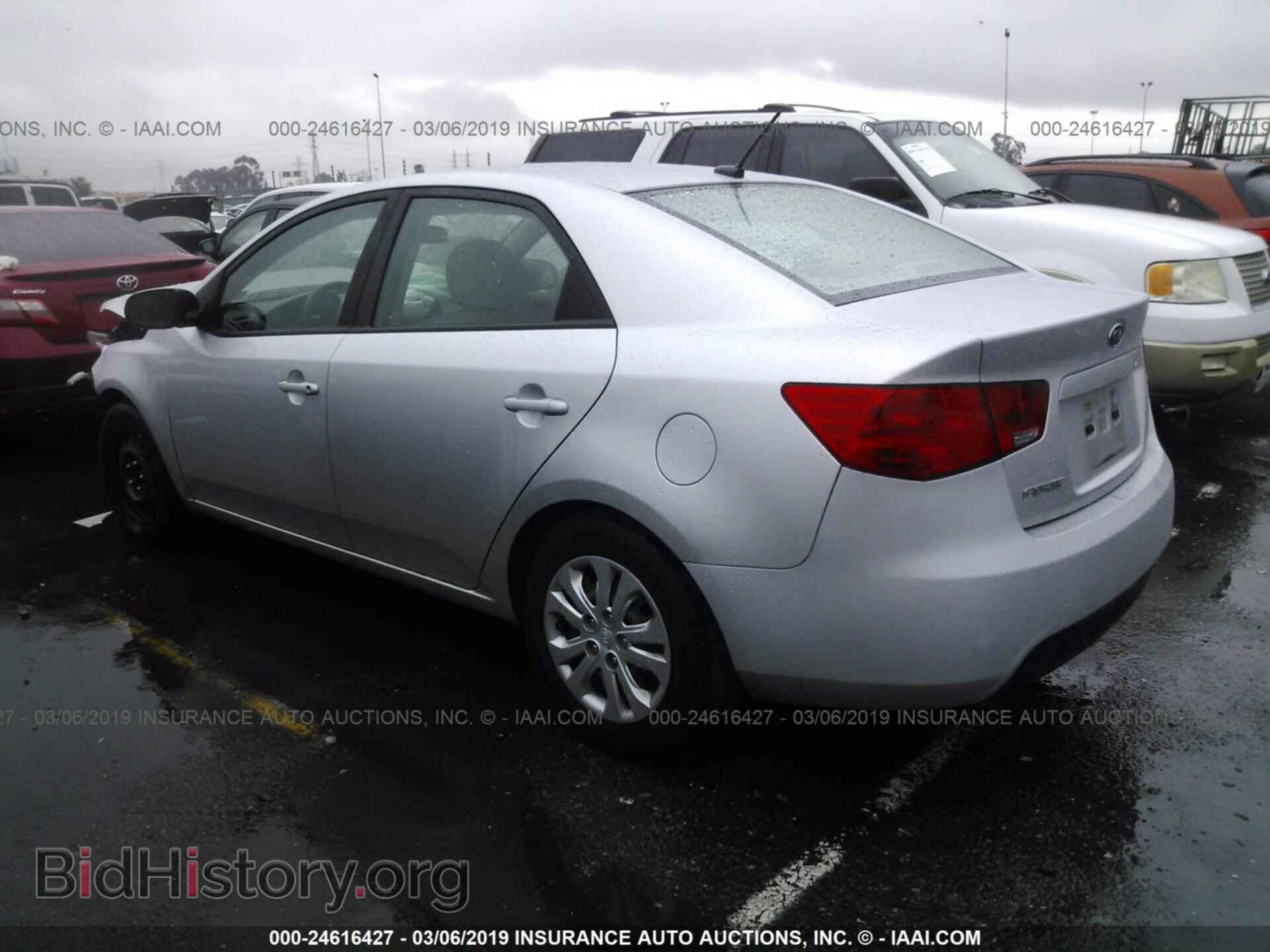 2011 KIA FORTE - VIN: KNAFT4A23B5437292 - Фото 3