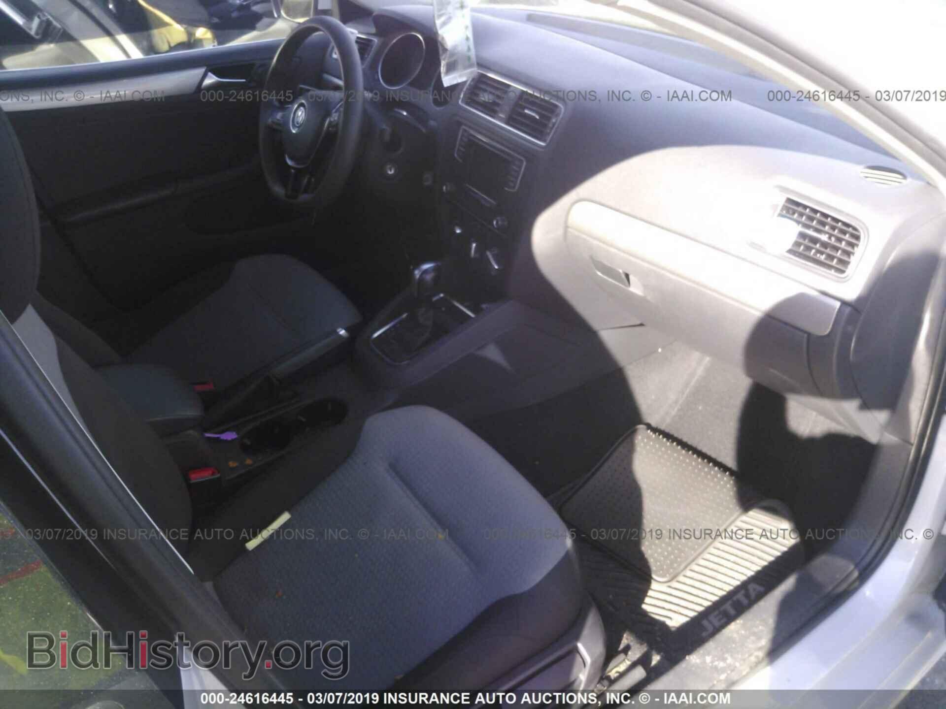 2017 VOLKSWAGEN JETTA - VIN: 3VW2B7AJ3HM299489 - Фото 5