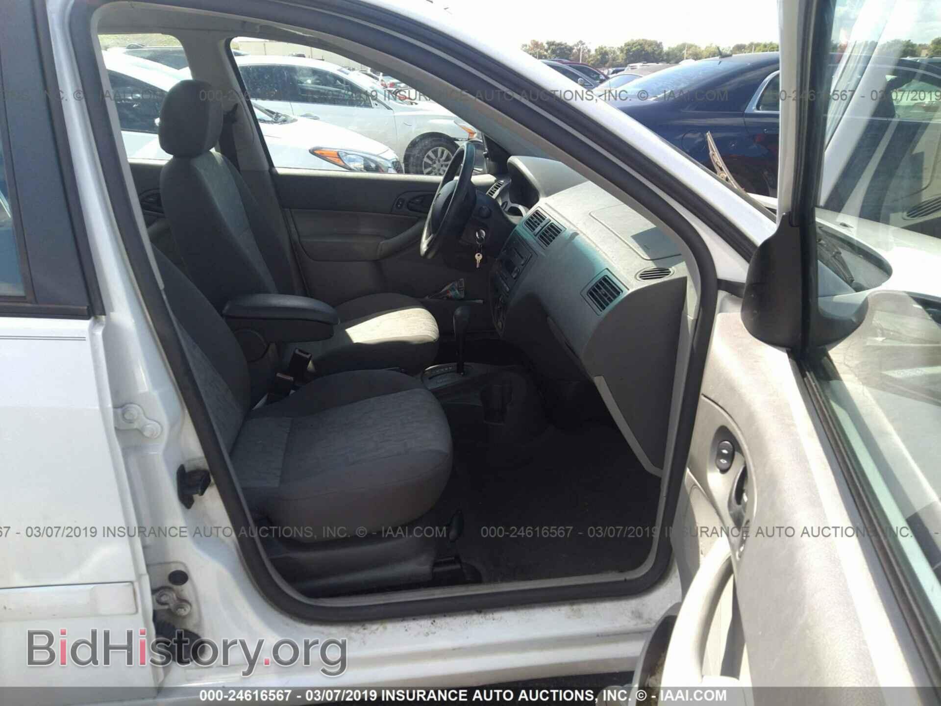 2005 FORD FOCUS - VIN: 1FAFP34N45W278438 - Фото 5