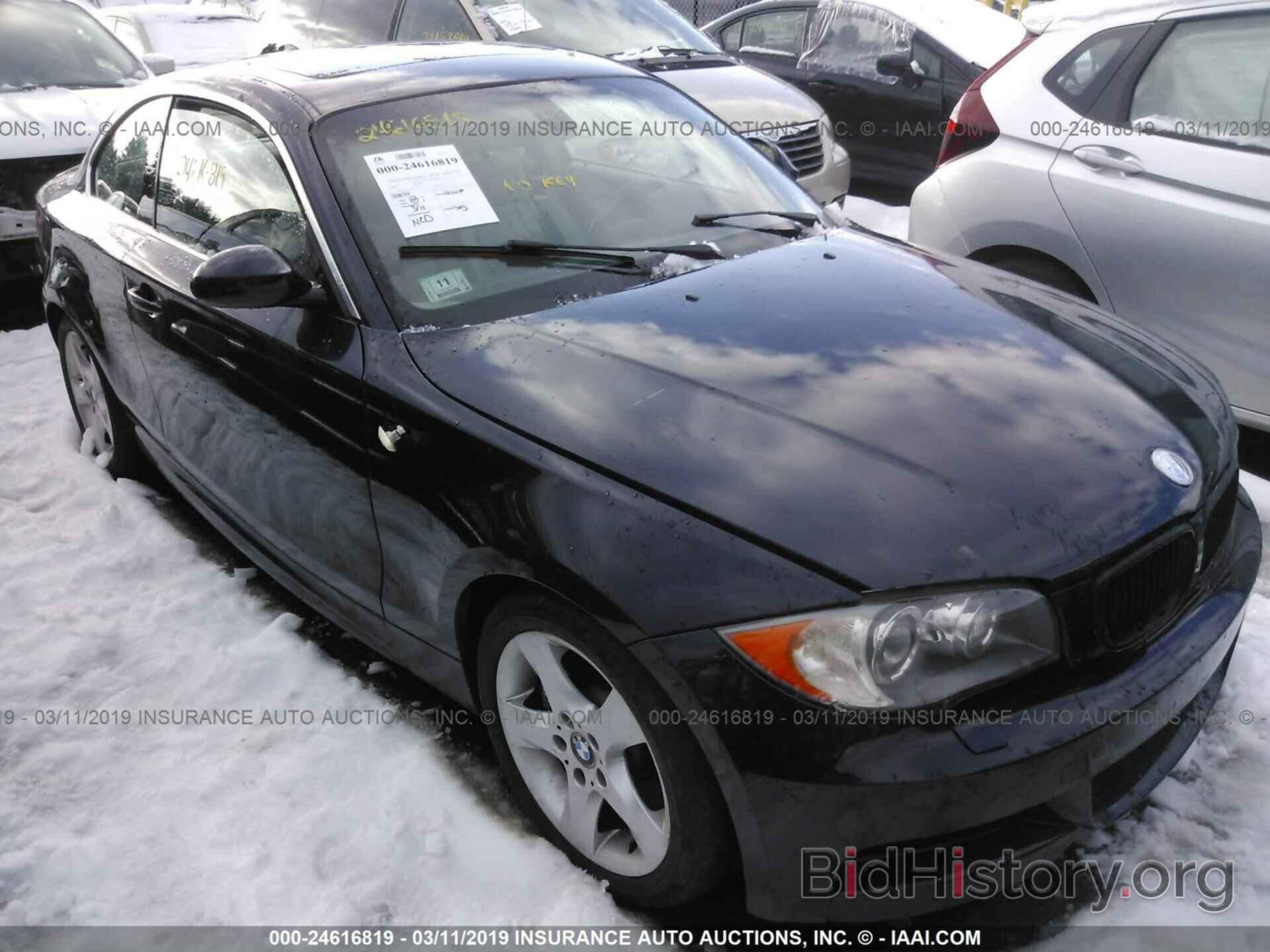 Photo WBAUC73598VF22147 - BMW 135 2008