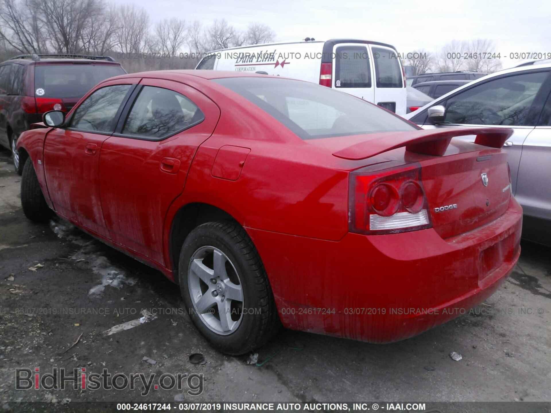 2010 DODGE CHARGER - VIN: 2B3CA3CV8AH213876 - Фото 3