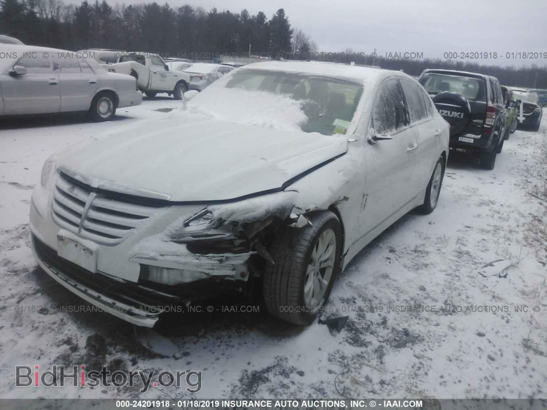 2012 HYUNDAI GENESIS - VIN: KMHGC4DD3CU204696 - Фото 2