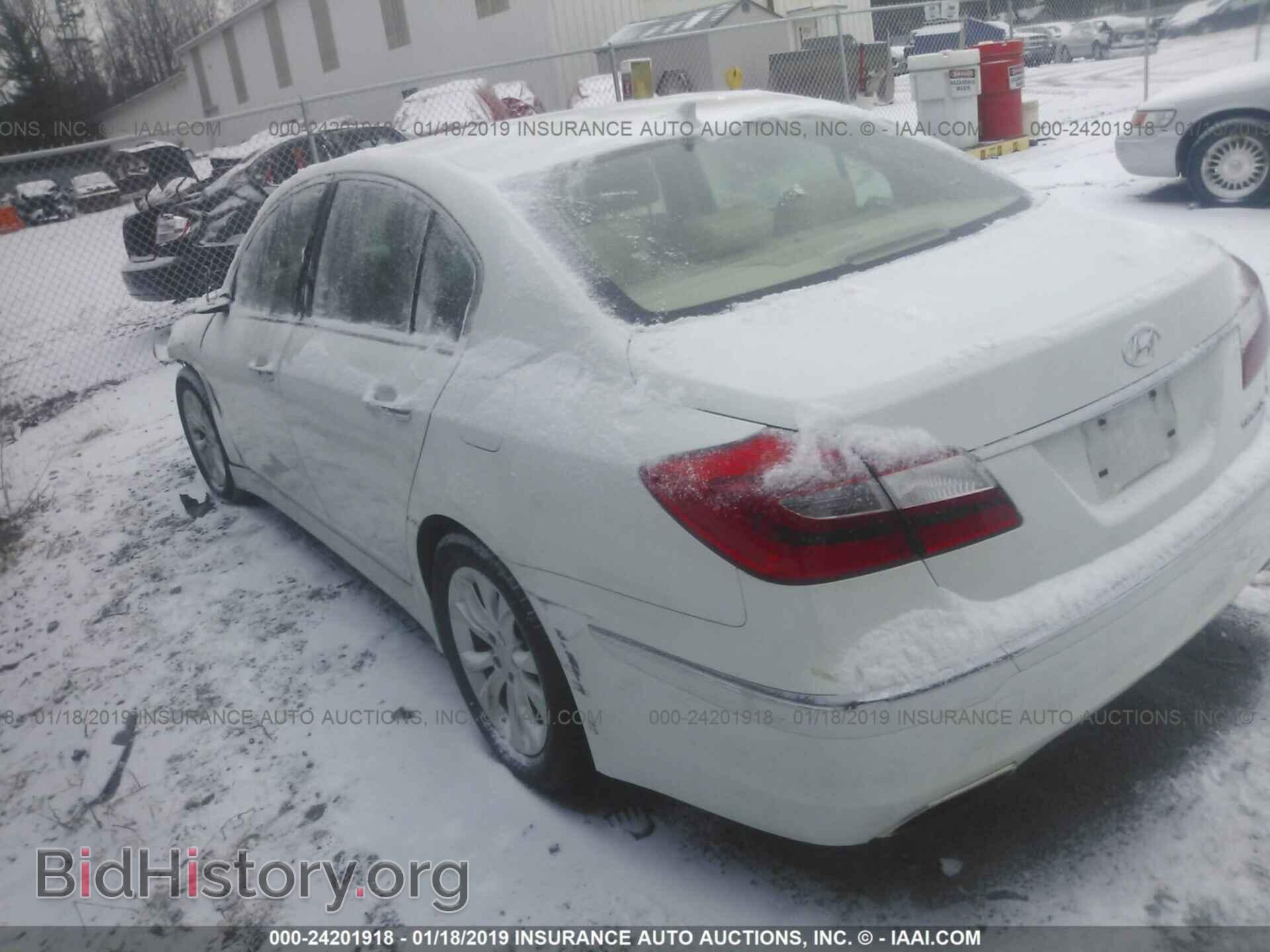 2012 HYUNDAI GENESIS - VIN: KMHGC4DD3CU204696 - Фото 3