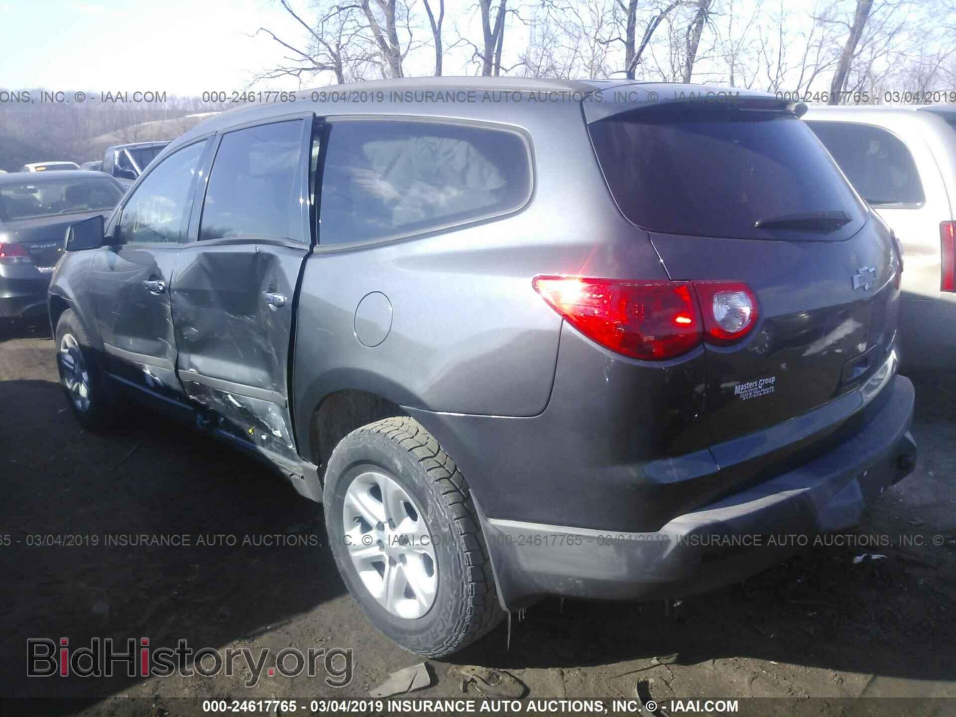 2012 CHEVROLET TRAVERSE - VIN: 1GNKRFED2CJ414111 - Фото 3