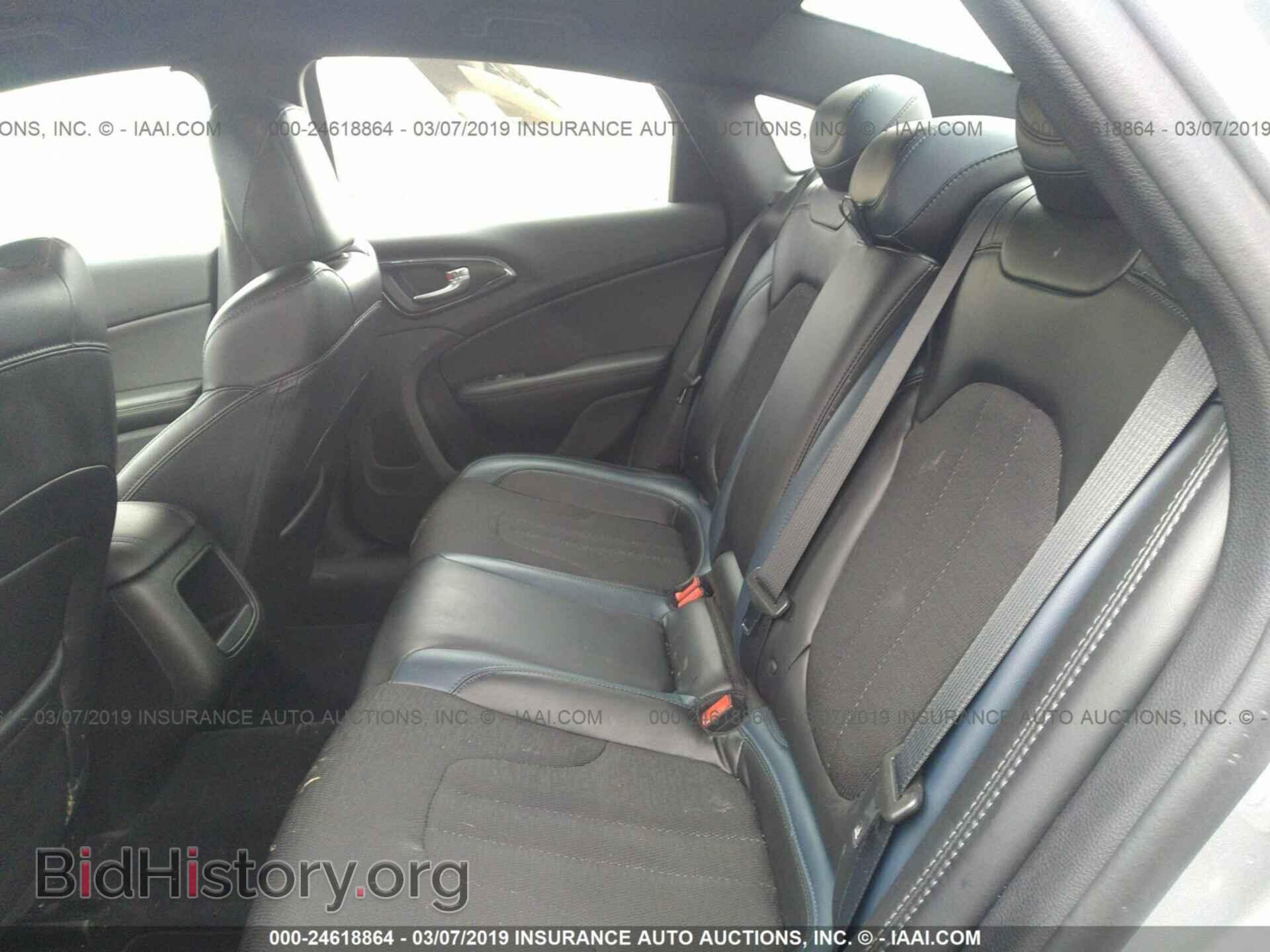 2016 CHRYSLER 200 - VIN: 1C3CCCBBXGN124203 - Photo 8