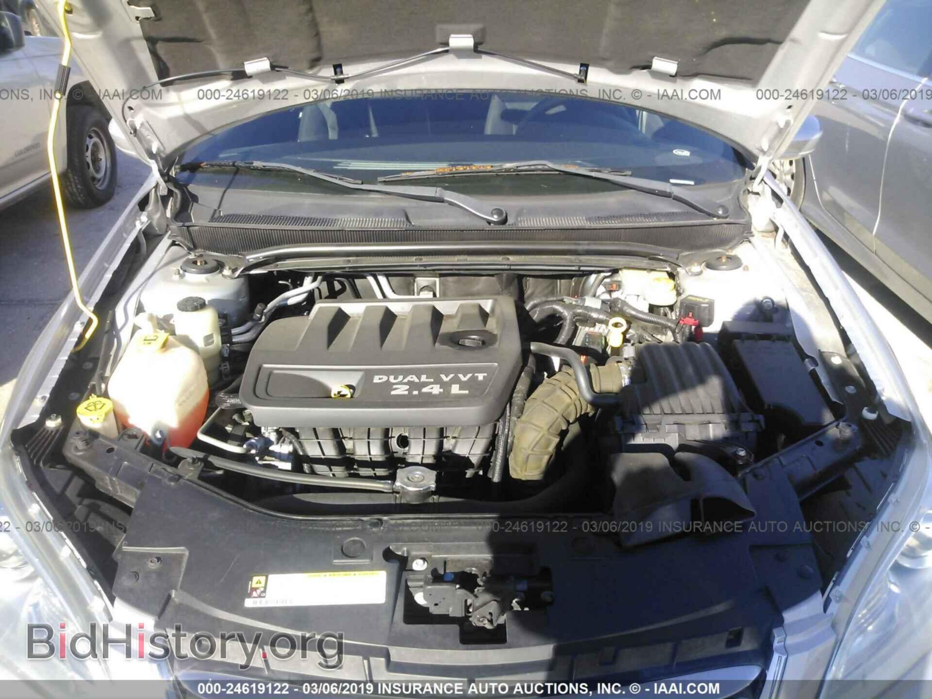 2012 CHRYSLER 200 - VIN: 1C3CCBAB4CN305299 - Фото 10