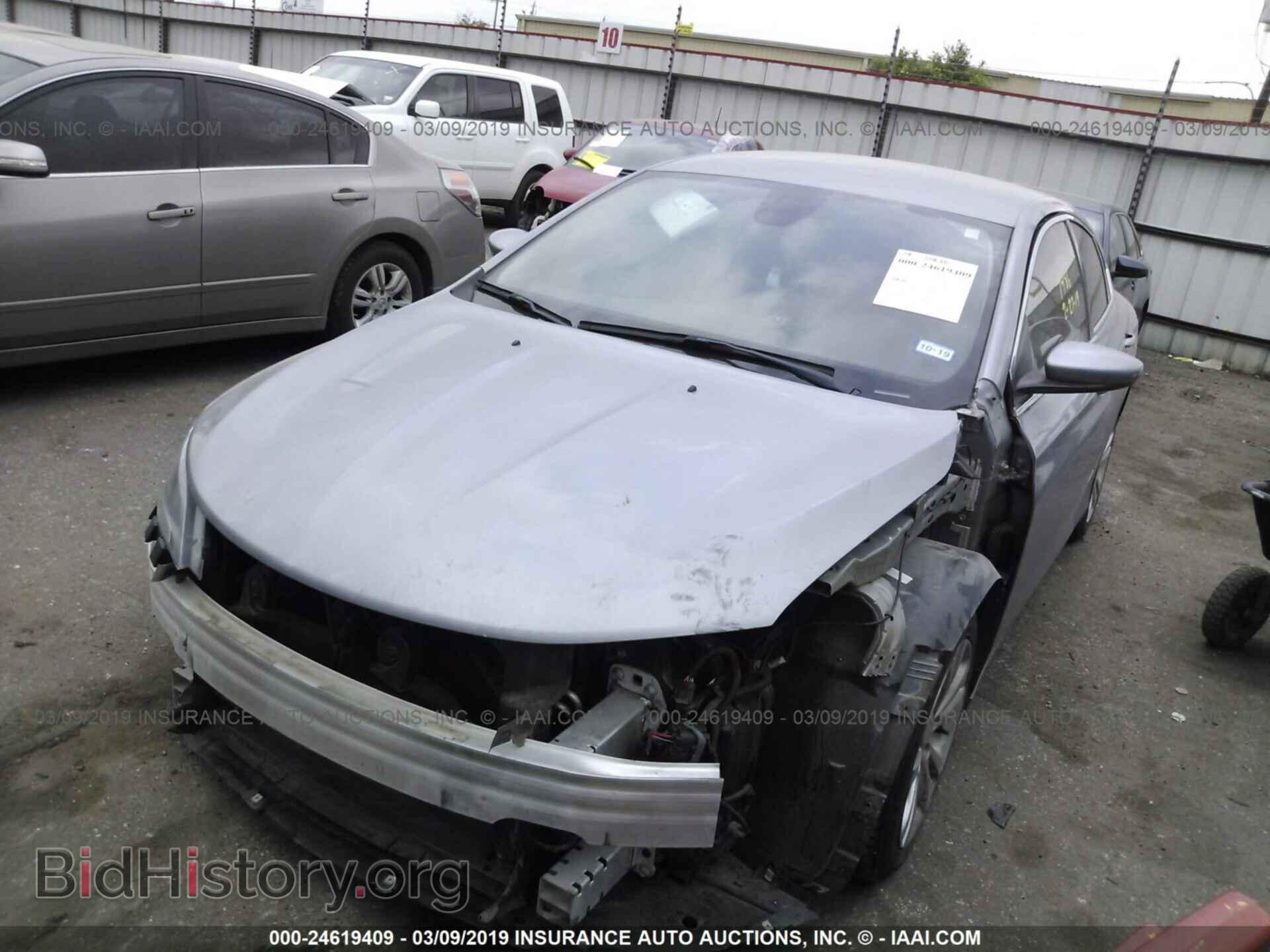 2016 CHRYSLER 200 - VIN: 1C3CCCAB6GN104421 - Photo 2