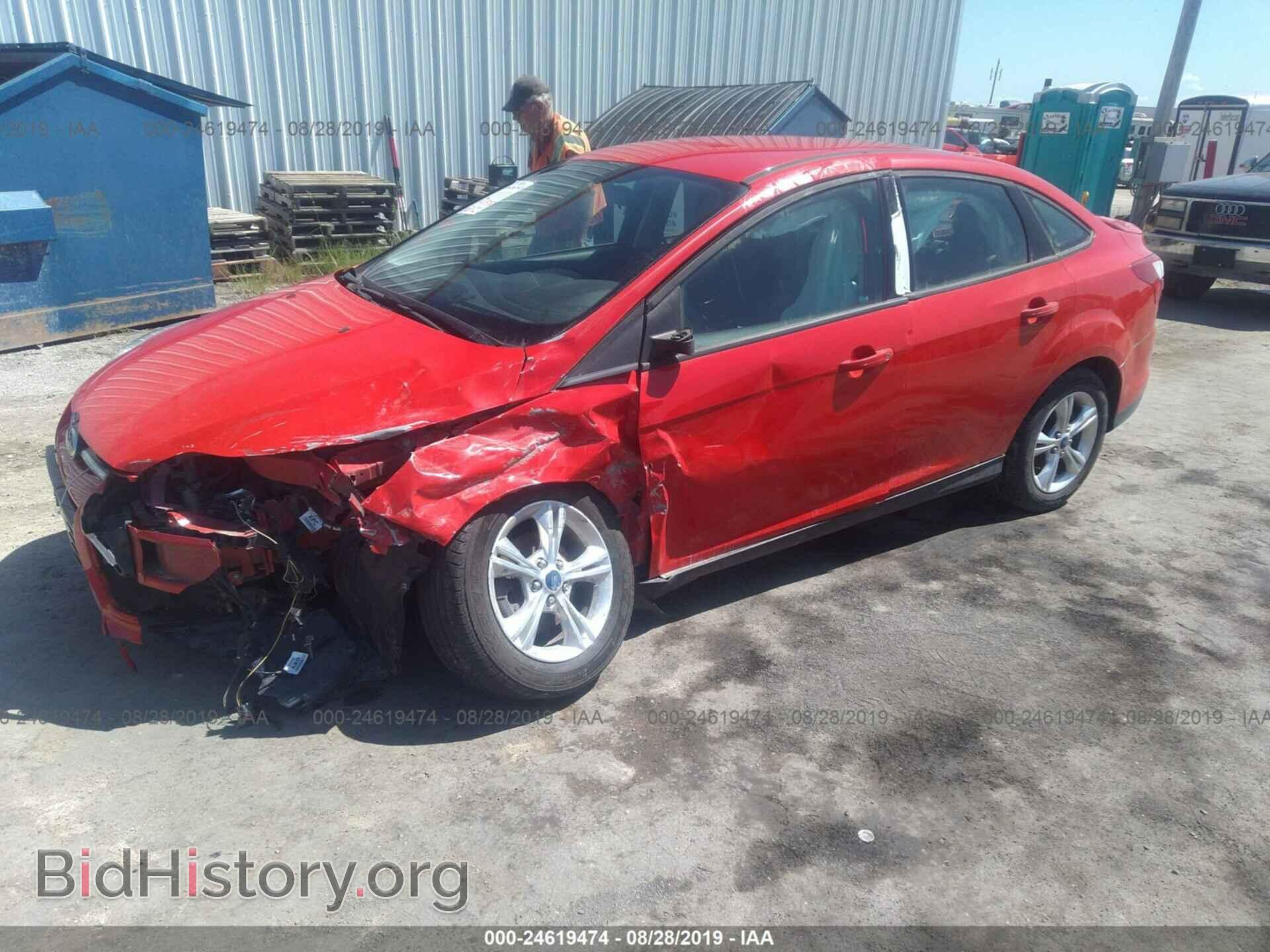 2012 Ford Focus - VIN: 1FAHP3F25CL195093 - Фото 2