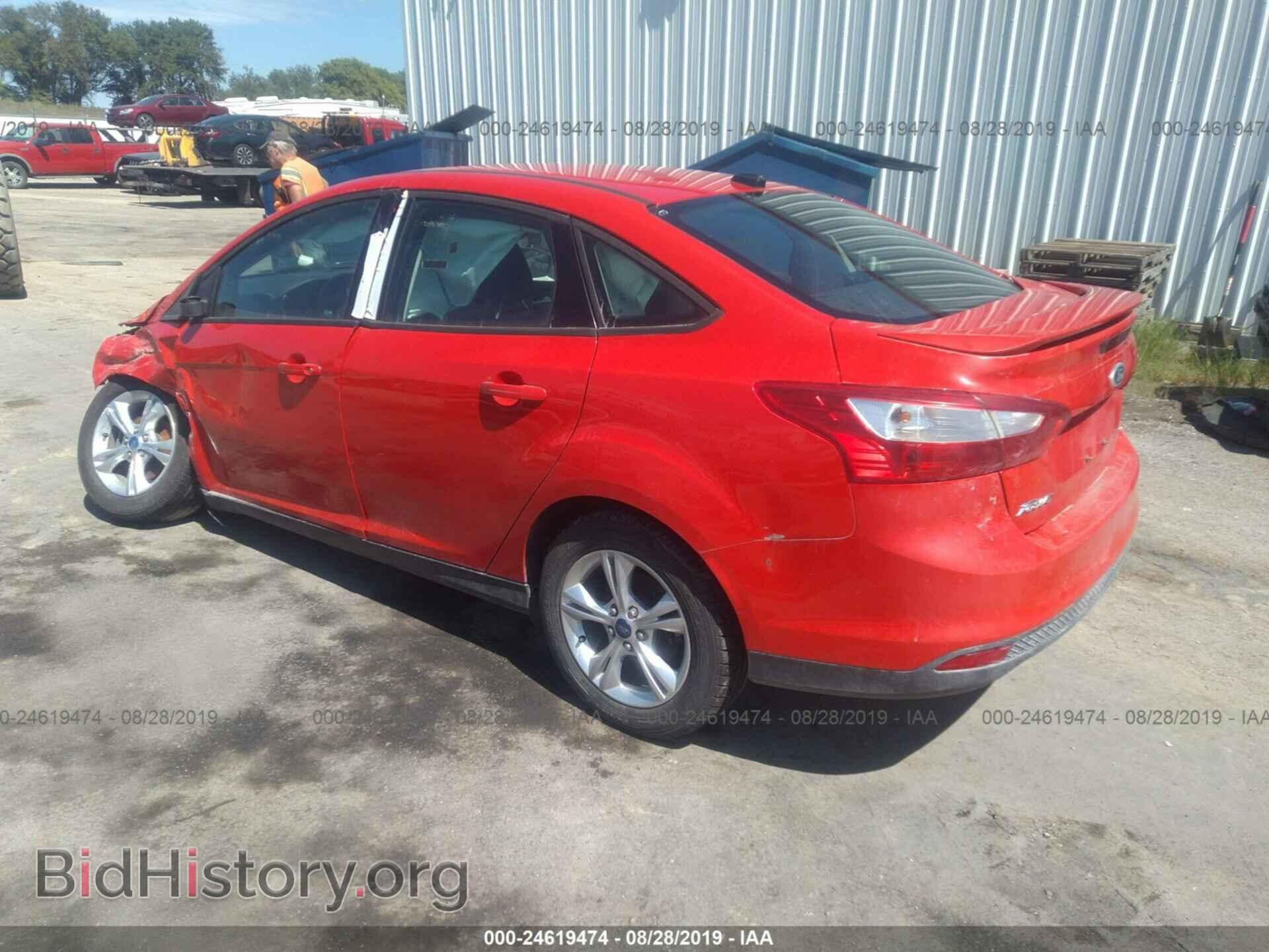 2012 Ford Focus - VIN: 1FAHP3F25CL195093 - Фото 3
