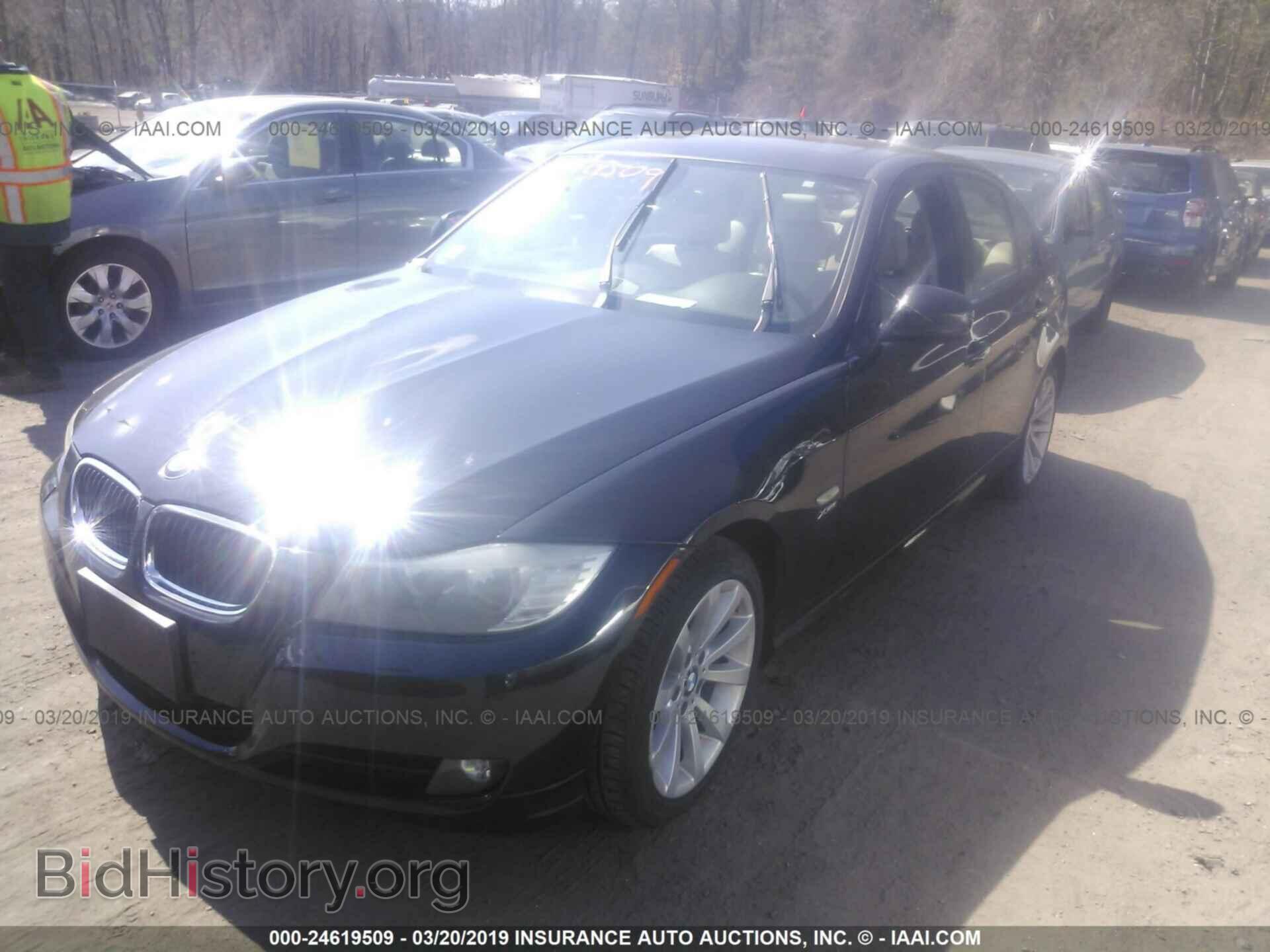 2011 BMW 328 - VIN: WBAPK5C50BF124392 - Фото 2