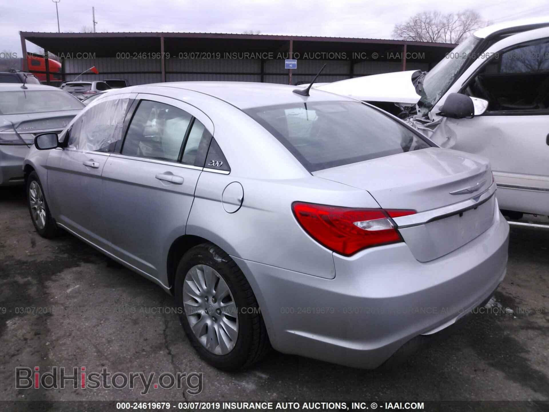 2012 CHRYSLER 200 - VIN: 1C3CCBAB4CN152441 - Фото 3