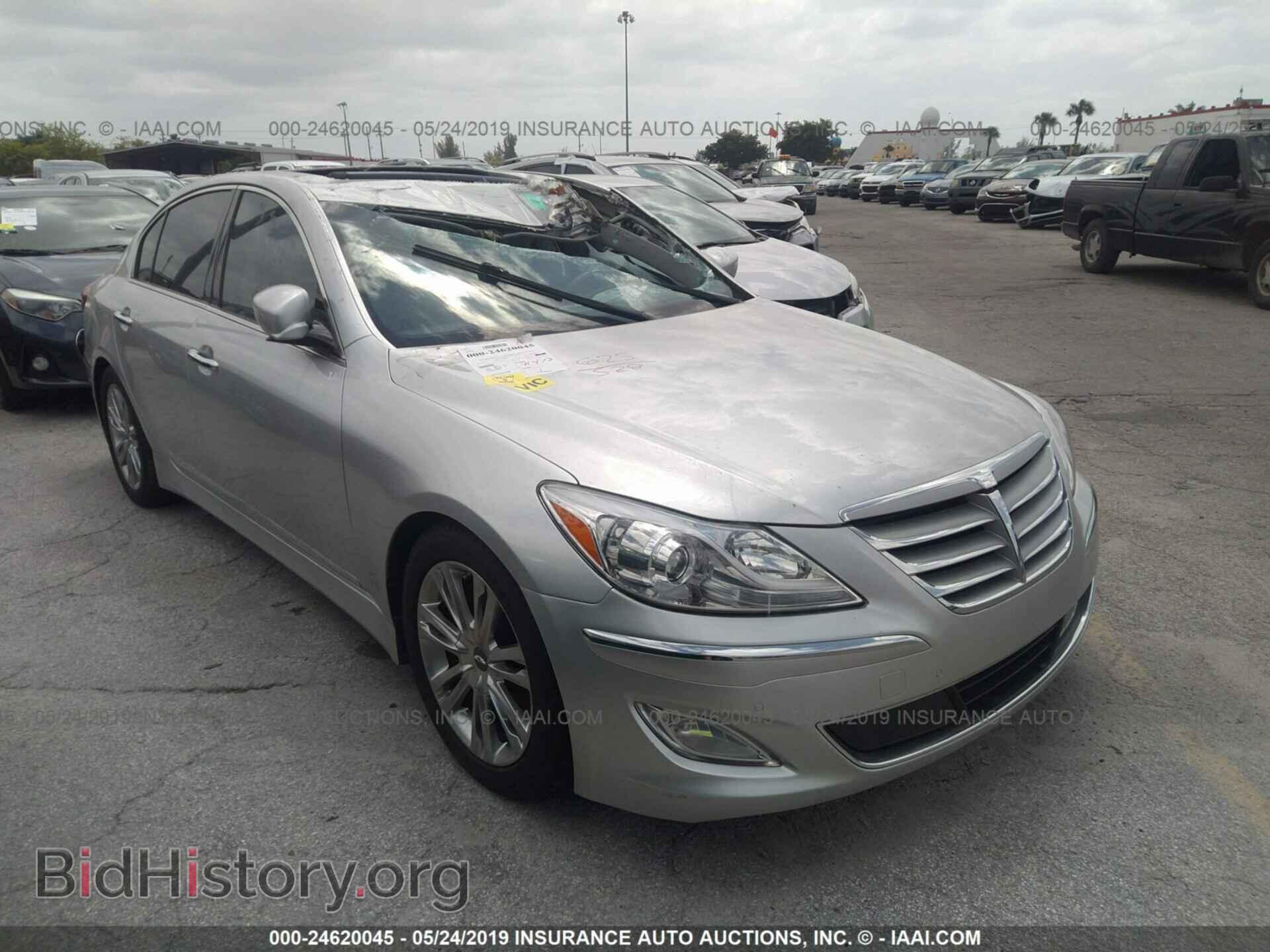 Photo KMHGC4DF1CU181470 - HYUNDAI GENESIS 2012