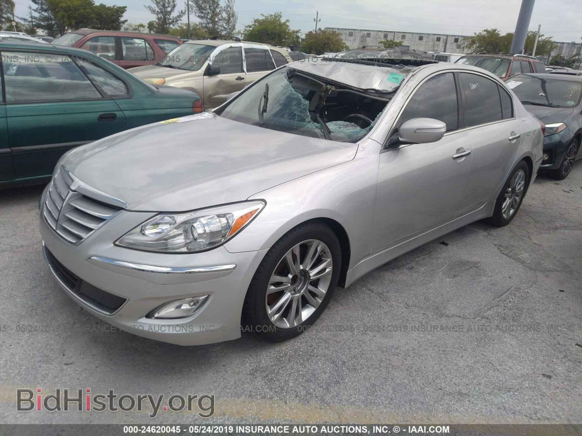 2012 HYUNDAI GENESIS - VIN: KMHGC4DF1CU181470 - Фото 2