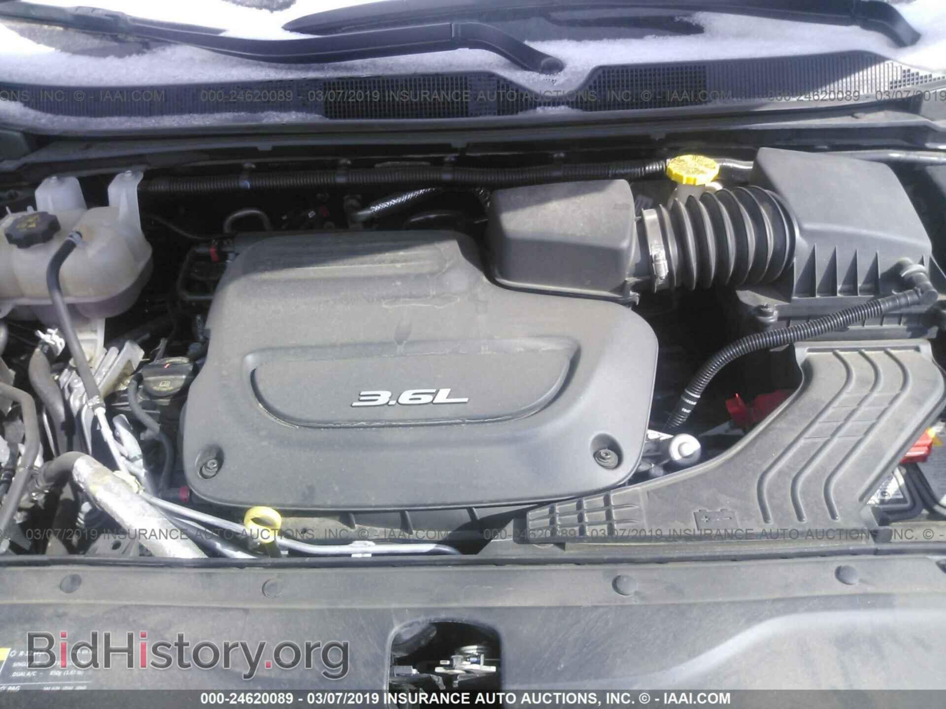 2017 CHRYSLER PACIFICA - VIN: 2C4RC1BGXHR747461 - Фото 10