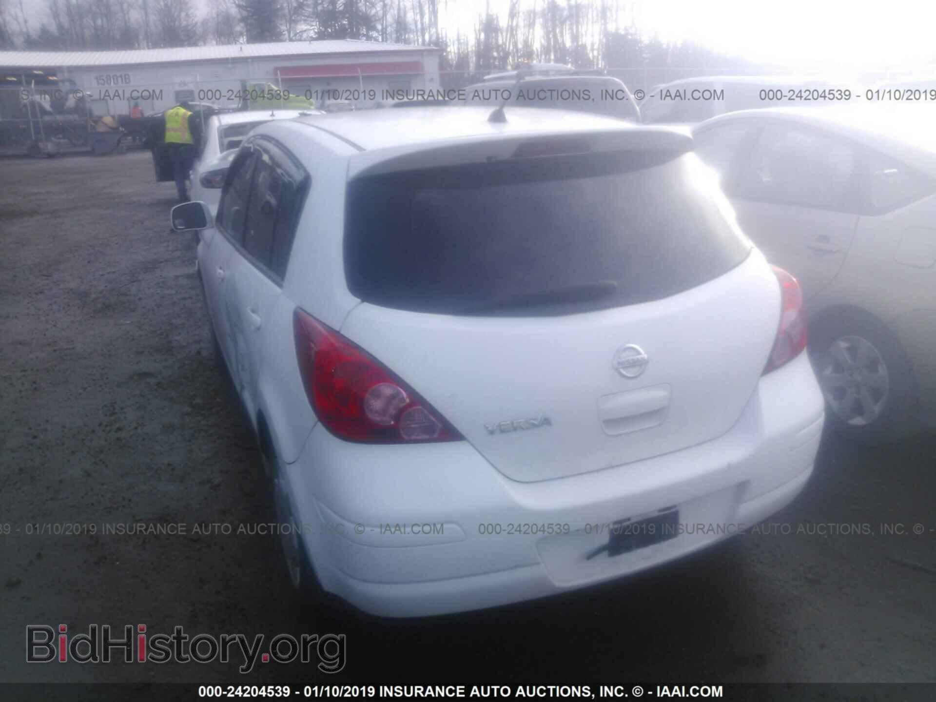 2009 NISSAN VERSA - VIN: 3N1BC13E09L393353 - Фото 3