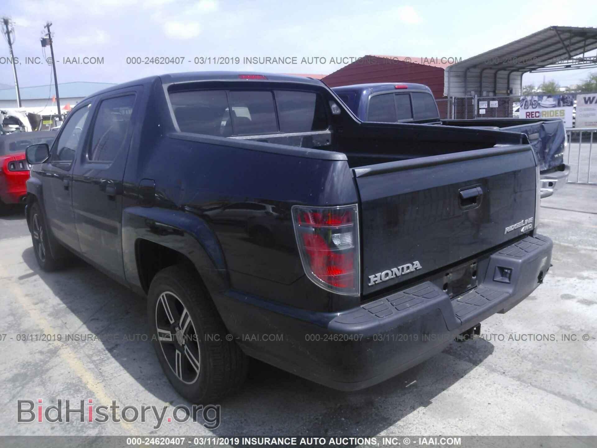 2013 HONDA RIDGELINE - VIN: 5FPYK1F76DB015558 - Фото 3