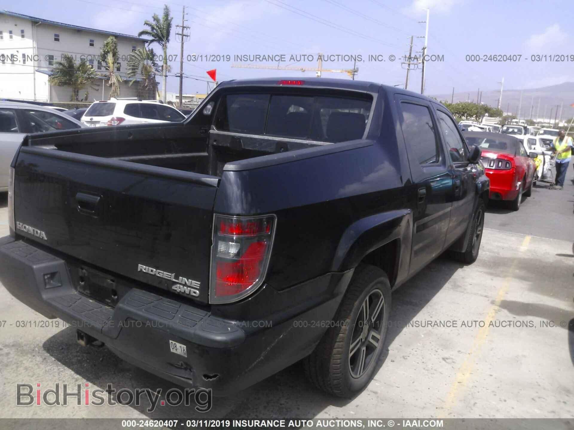 2013 HONDA RIDGELINE - VIN: 5FPYK1F76DB015558 - Фото 4