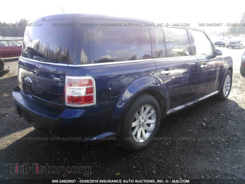 2011 Ford FLEX (VIN 2FMGK5CC5BBD30371) — photo 4 of 10