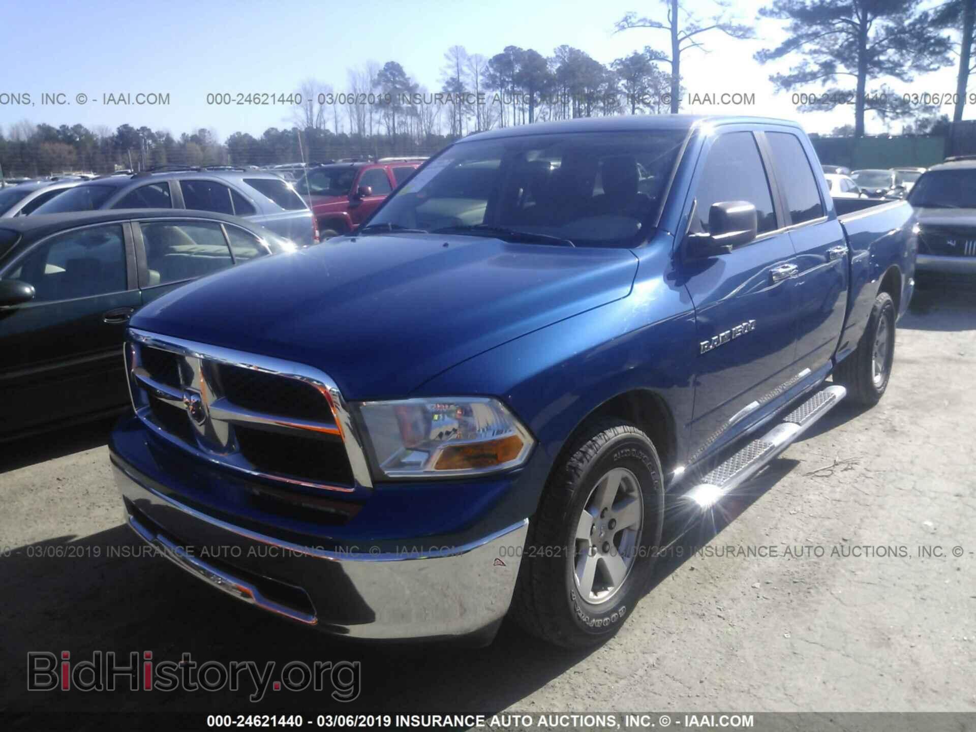 2011 DODGE RAM 1500 - VIN: 1D7RB1GP5BS577596 - Фото 2