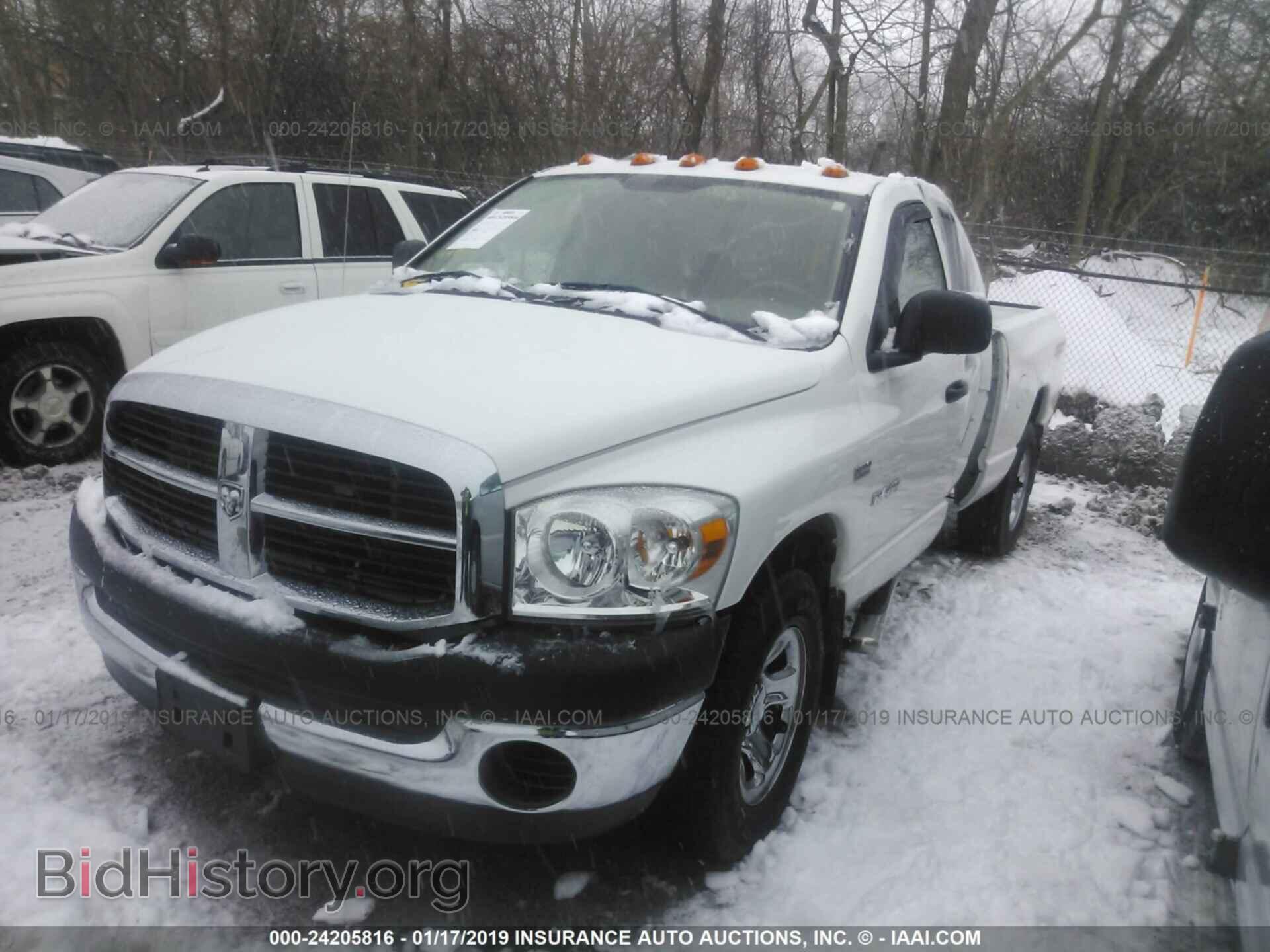 2008 DODGE RAM 1500 - VIN: 1D7HA18218J175168 - Фото 2