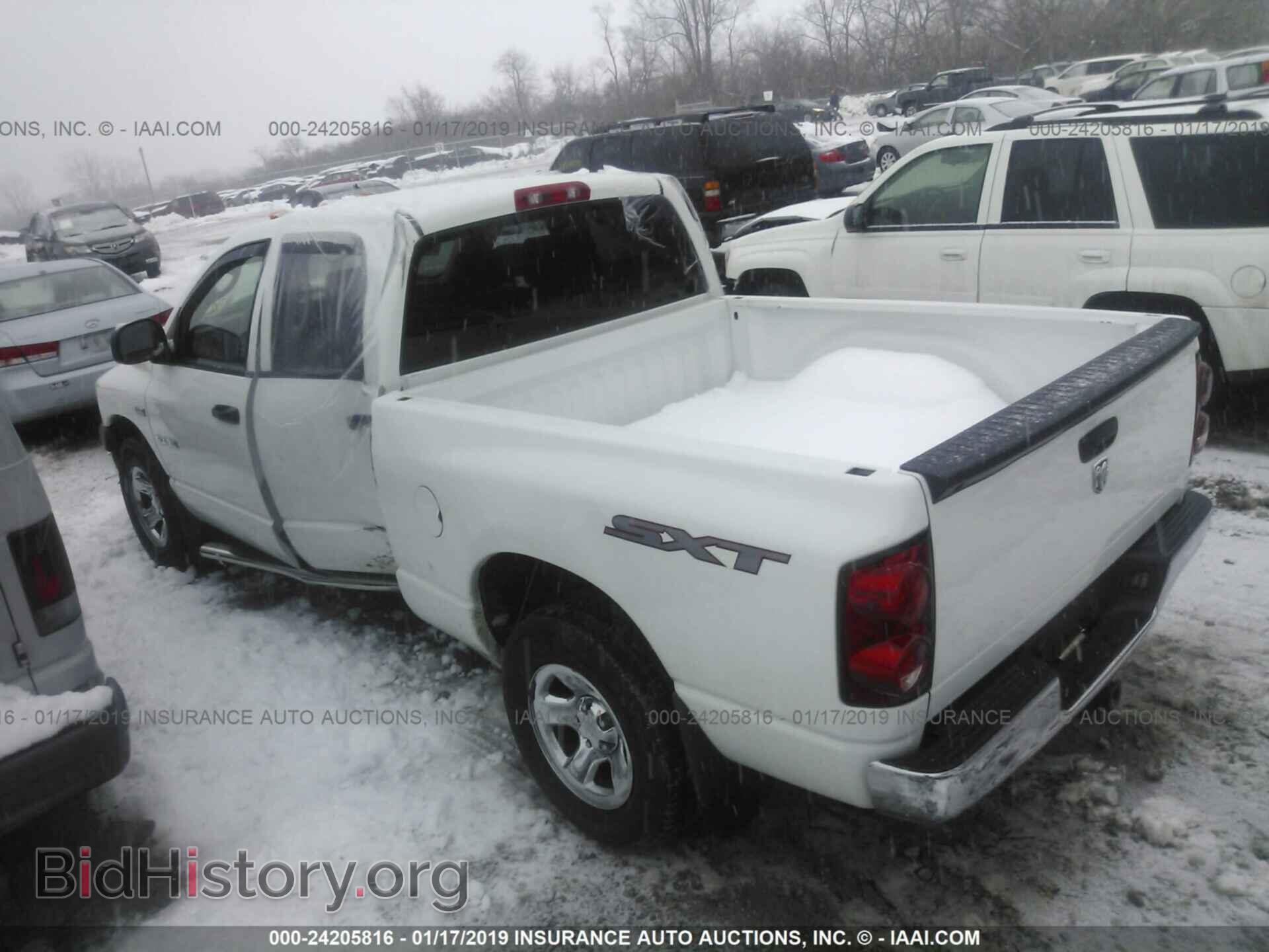 2008 DODGE RAM 1500 - VIN: 1D7HA18218J175168 - Фото 3