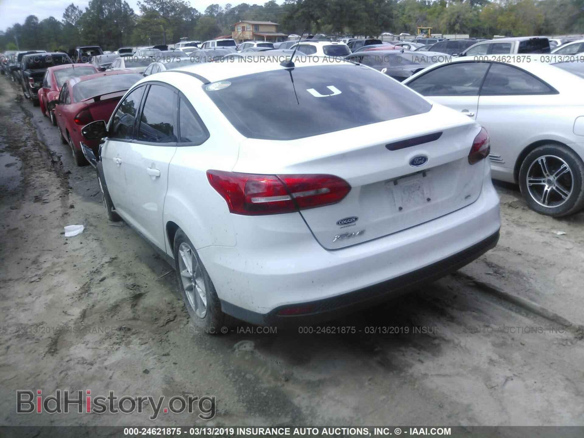 2017 FORD FOCUS - VIN: 1FADP3F24HL256598 - Photo 3