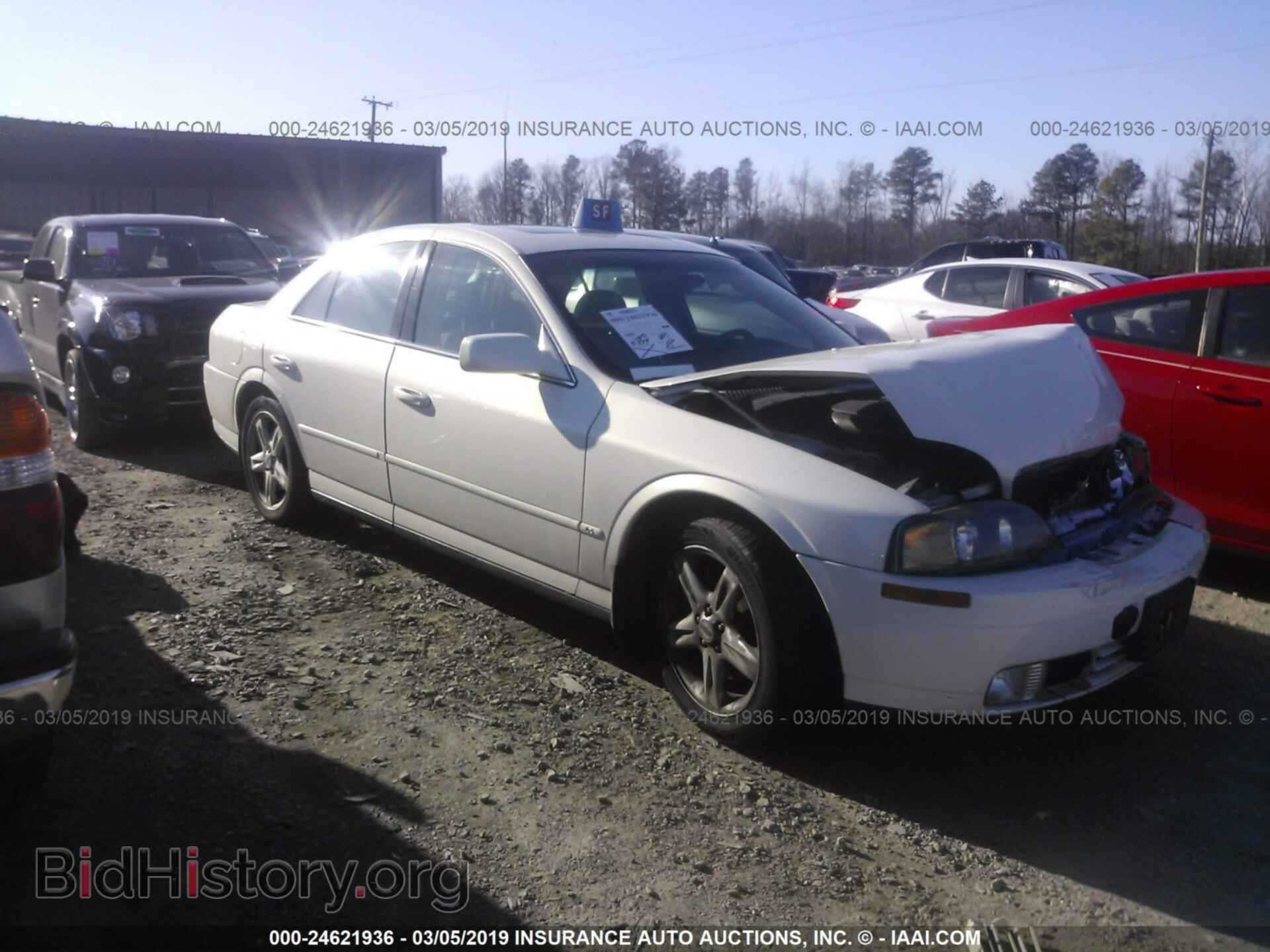 Фотография 1LNHM87A0YY775444 - LINCOLN LS 2000