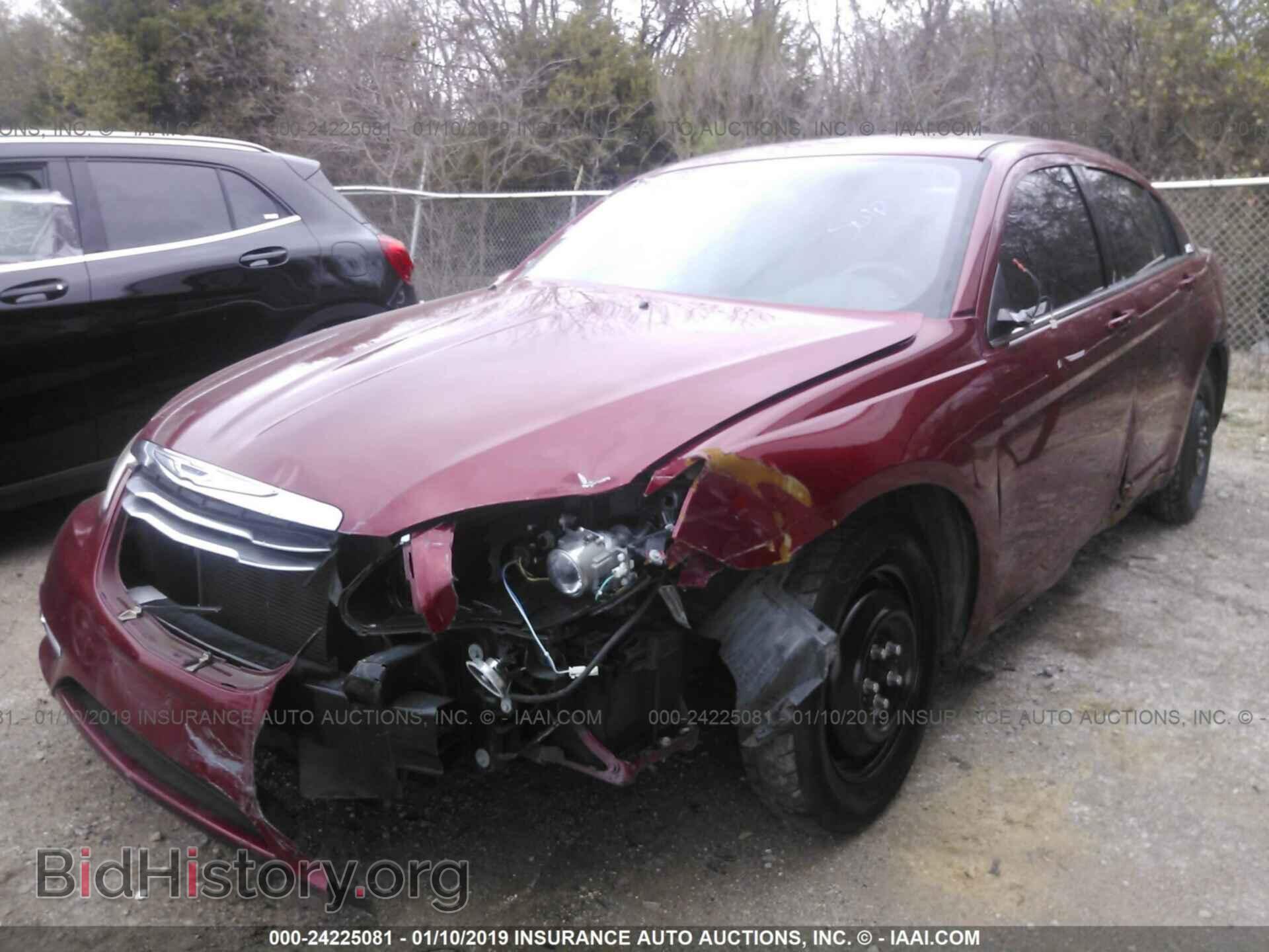 2014 CHRYSLER 200 - VIN: 1C3CCBAB9EN213298 - Photo 2