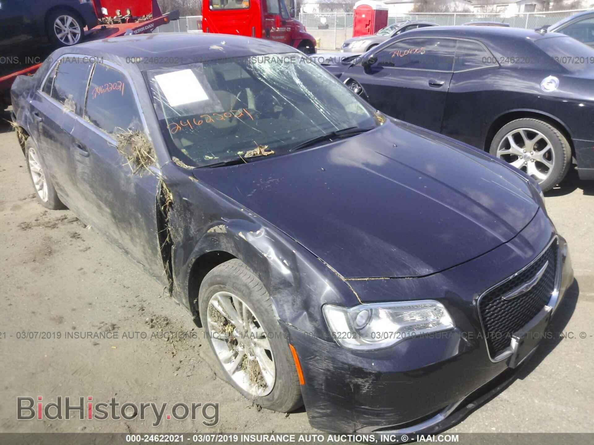 2017 CHRYSLER 300 - VIN: 2C3CCAAG9HH661849 - Фото 6