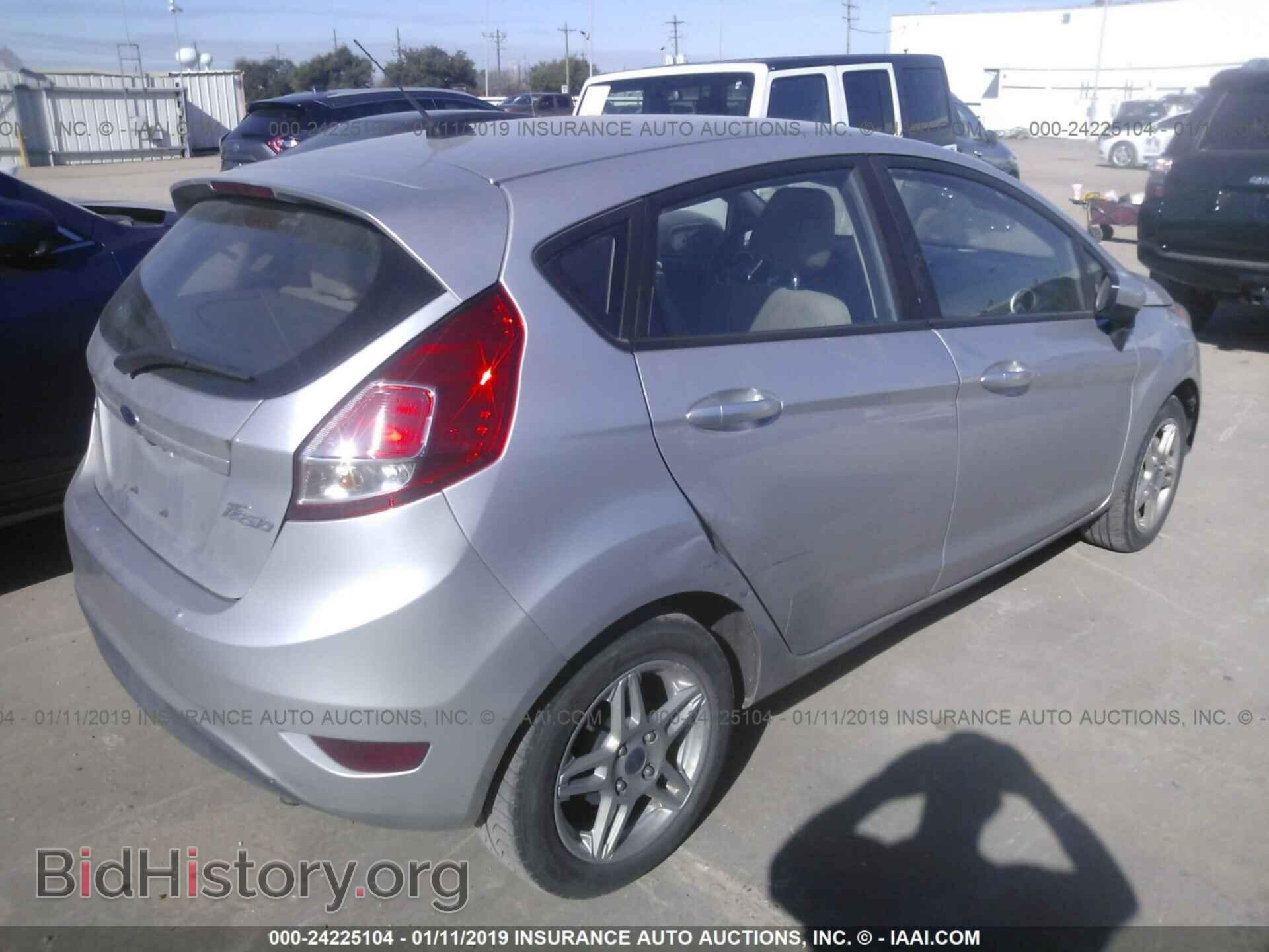 2011 CHEVROLET IMPALA - VIN: 2G1WF5EK3B1142472 - Фото 4