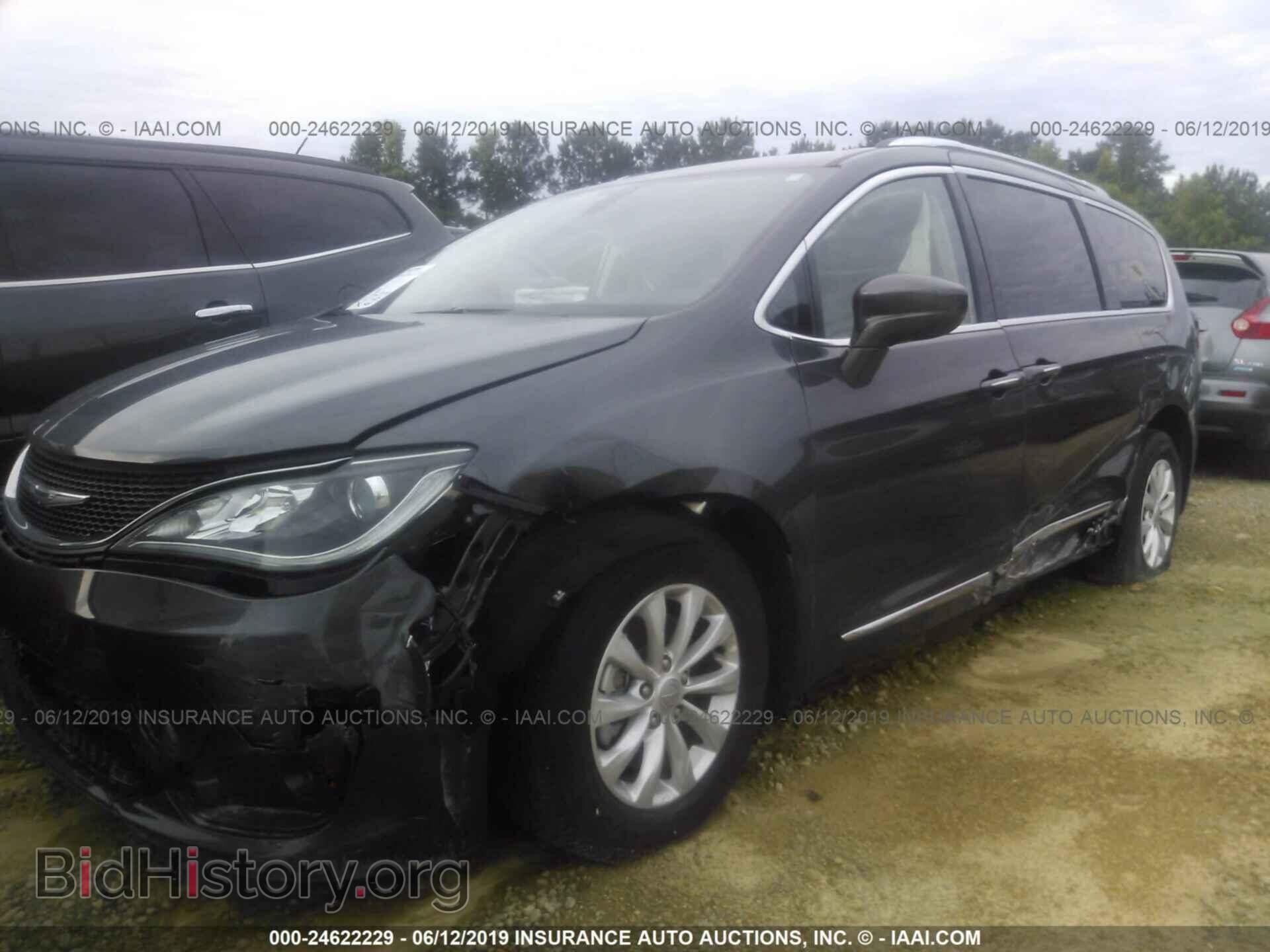 2018 CHRYSLER PACIFICA - VIN: 2C4RC1BG8JR149326 - Фото 2