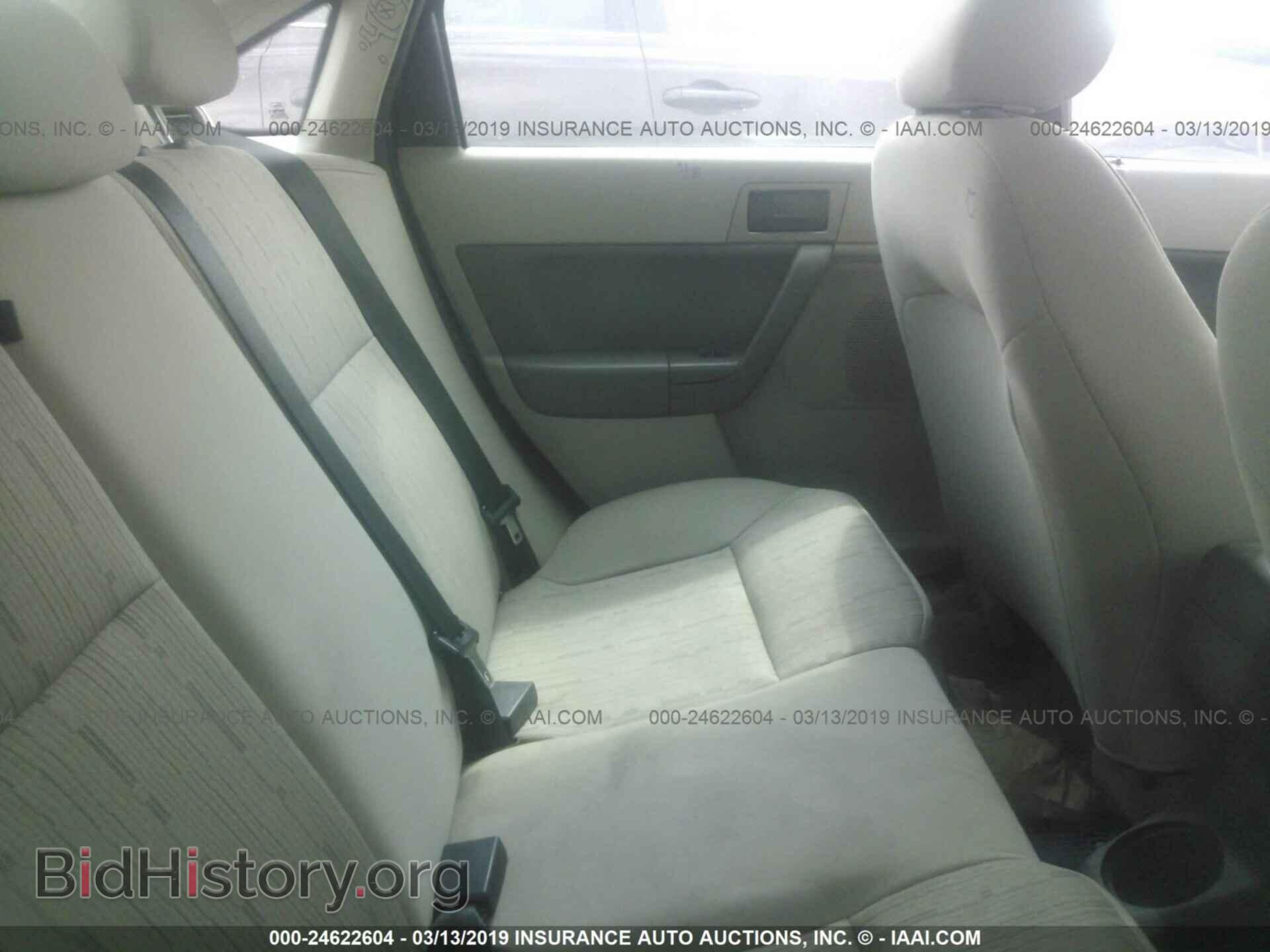 2011 FORD FOCUS - VIN: 1FAHP3FN0BW134693 - Фото 8