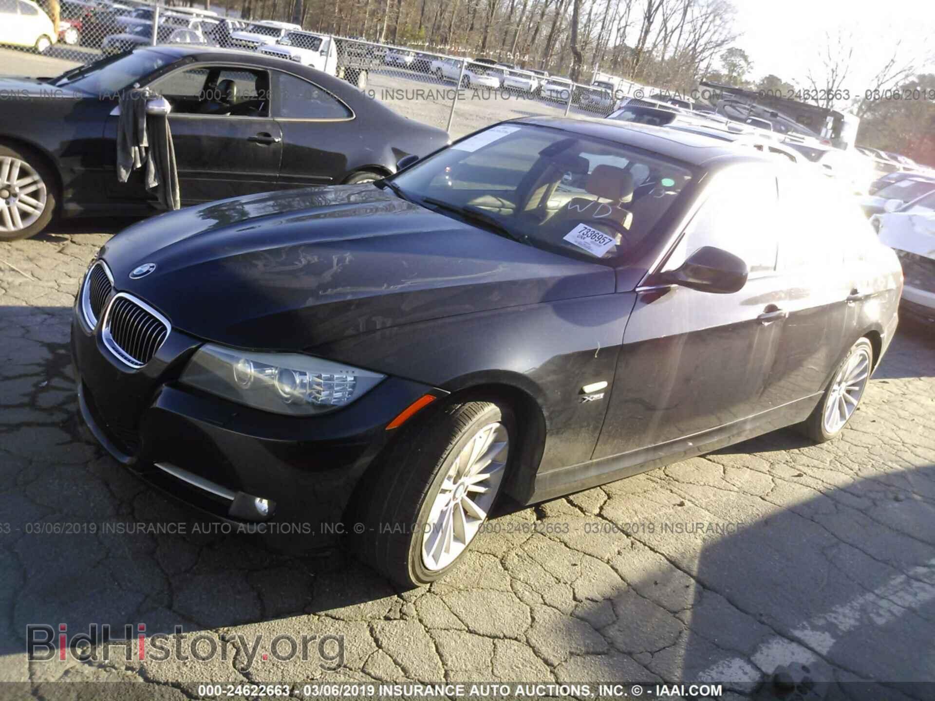 2011 BMW 335 - VIN: WBAPL5G55BNN23831 - Фото 2