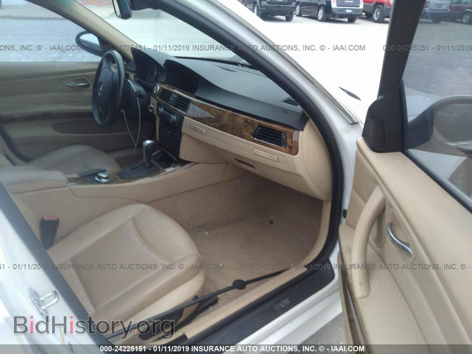 2007 BMW 335 - VIN: WBAVB73507KY61271 - Фото 5