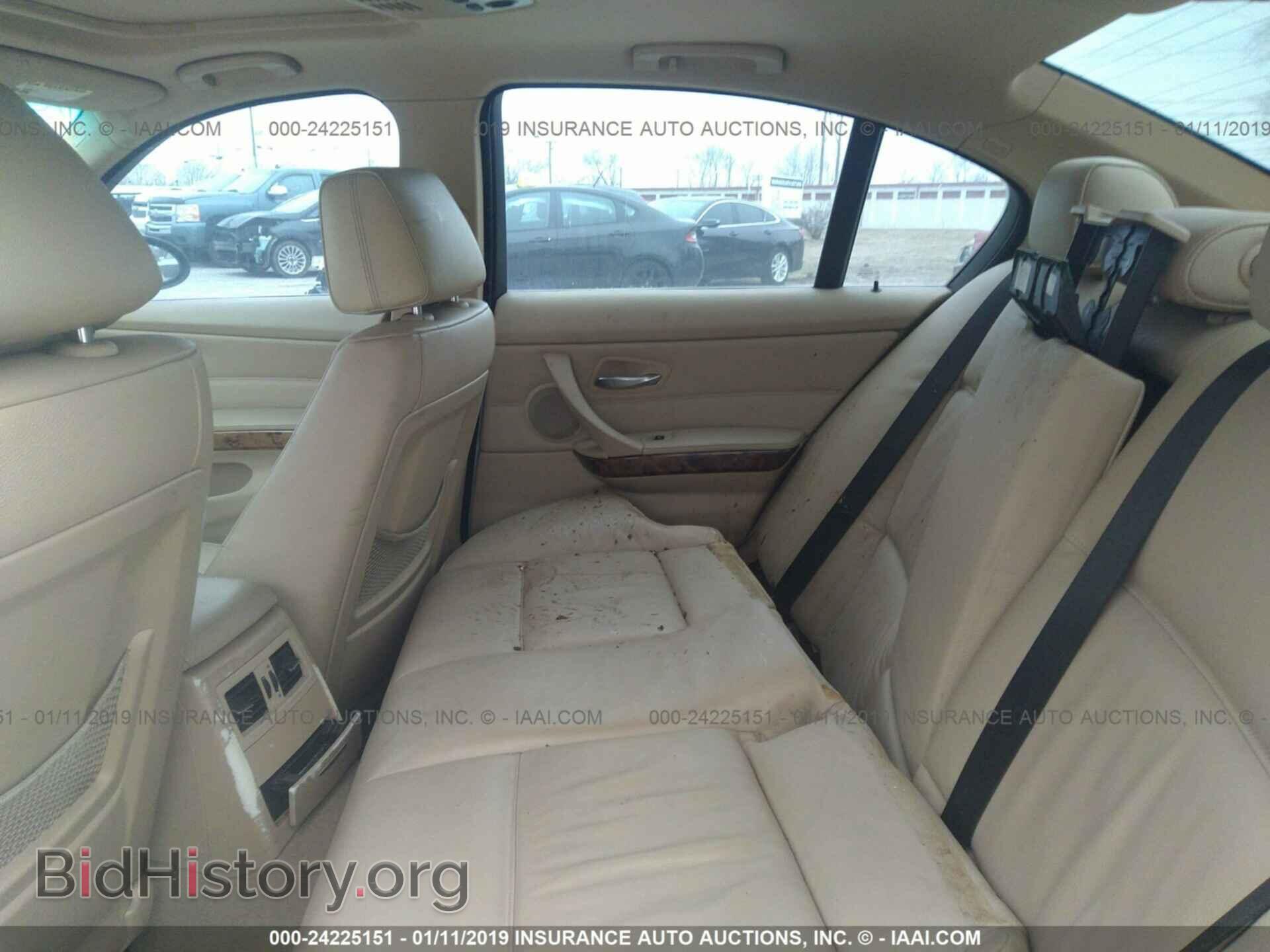 2007 BMW 335 - VIN: WBAVB73507KY61271 - Фото 8
