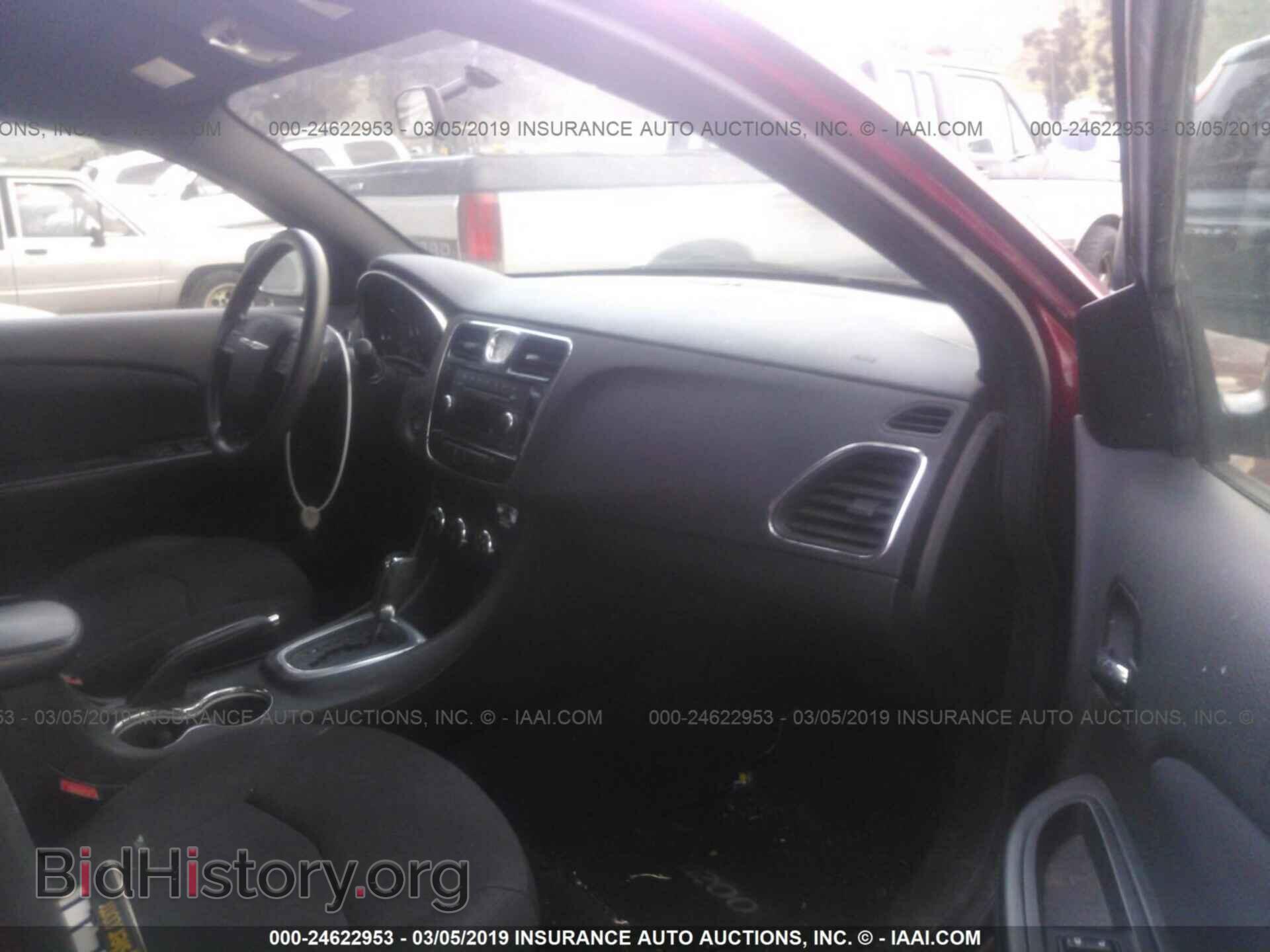 2014 CHRYSLER 200 - VIN: 1C3CCBABXEN210748 - Фото 5