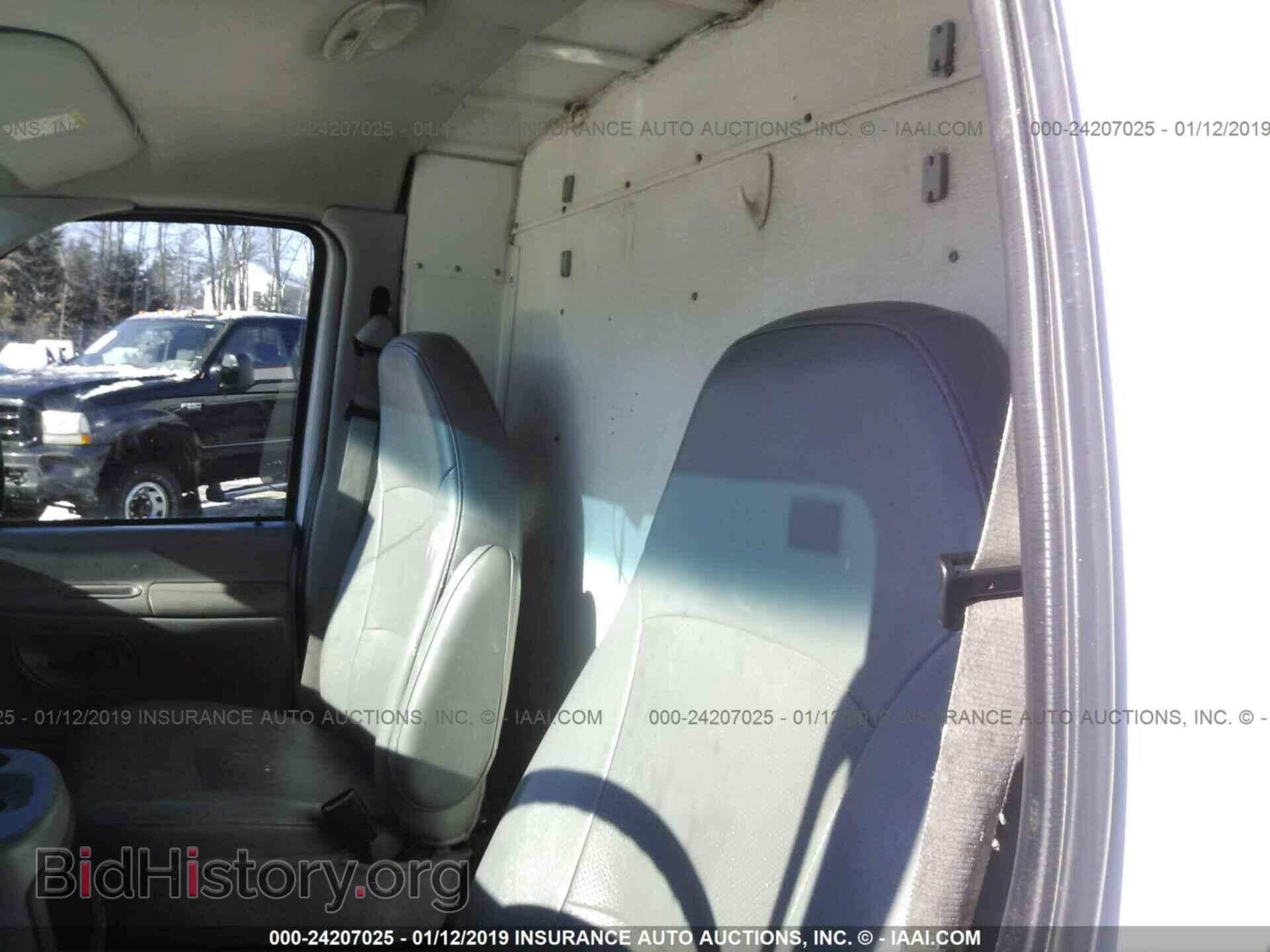 2005 FORD ECONOLINE - VIN: 1FTSS34S15HA35624 - Фото 8