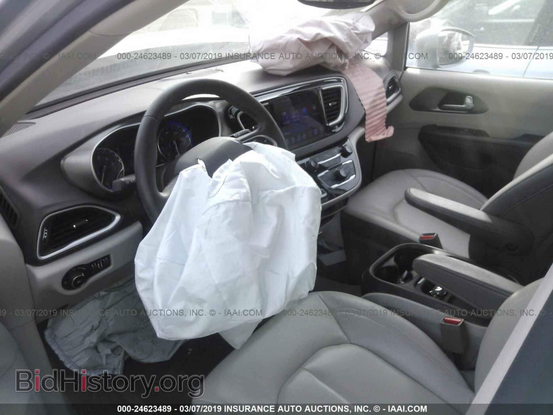 2017 CHRYSLER PACIFICA - VIN: 2C4RC1BG0HR816044 - Фото 5