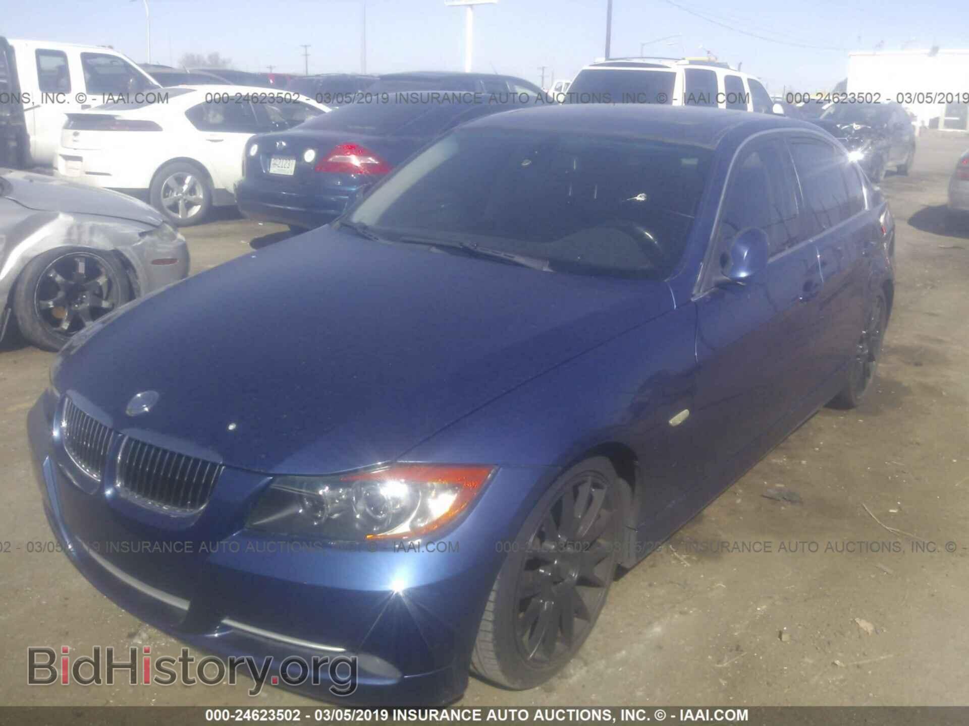 2007 BMW 335 - VIN: WBAVB73557PA65573 - Фото 2
