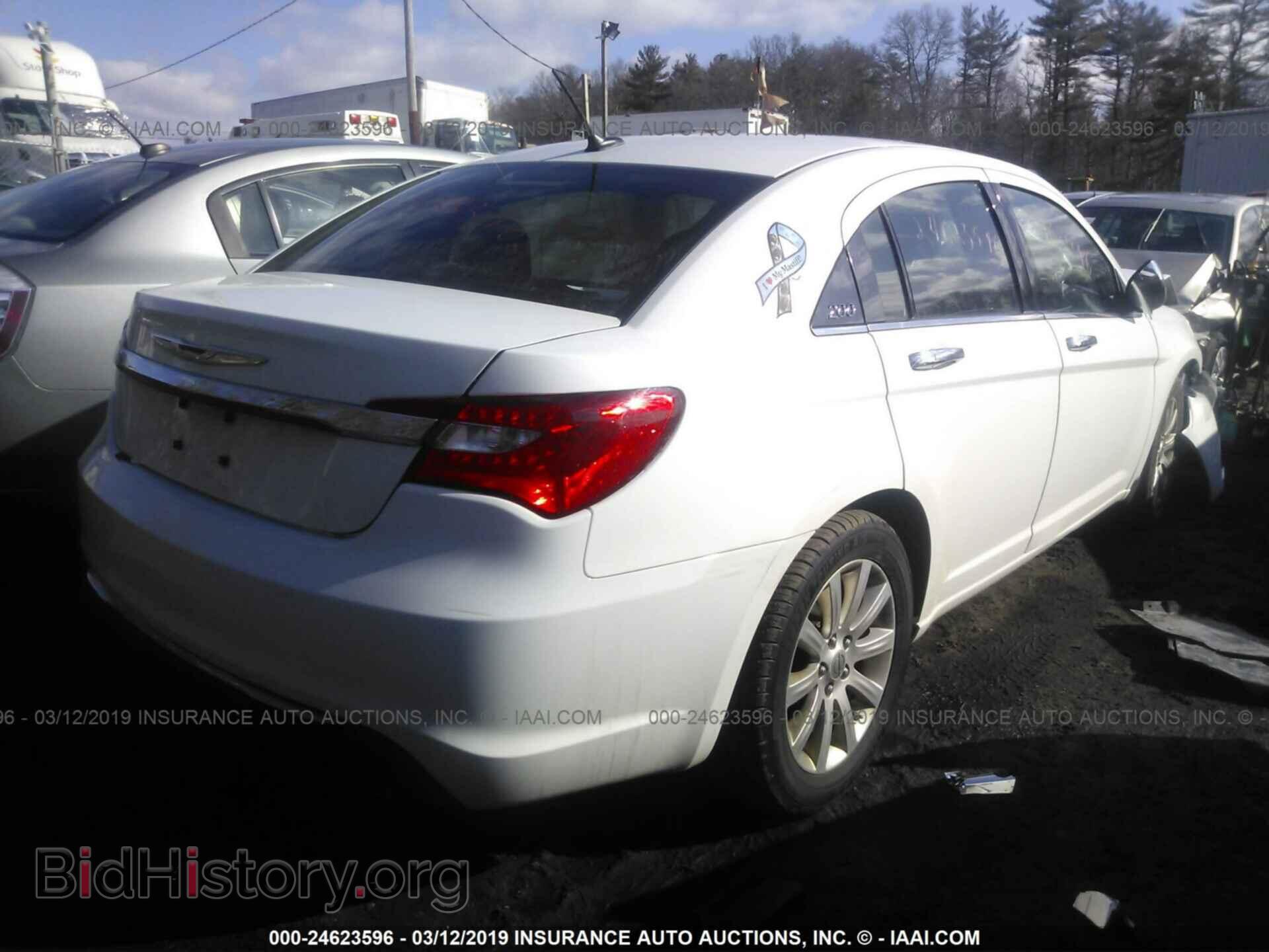 2013 CHRYSLER 200 - VIN: 1C3CCBCG2DN638966 - Фото 4