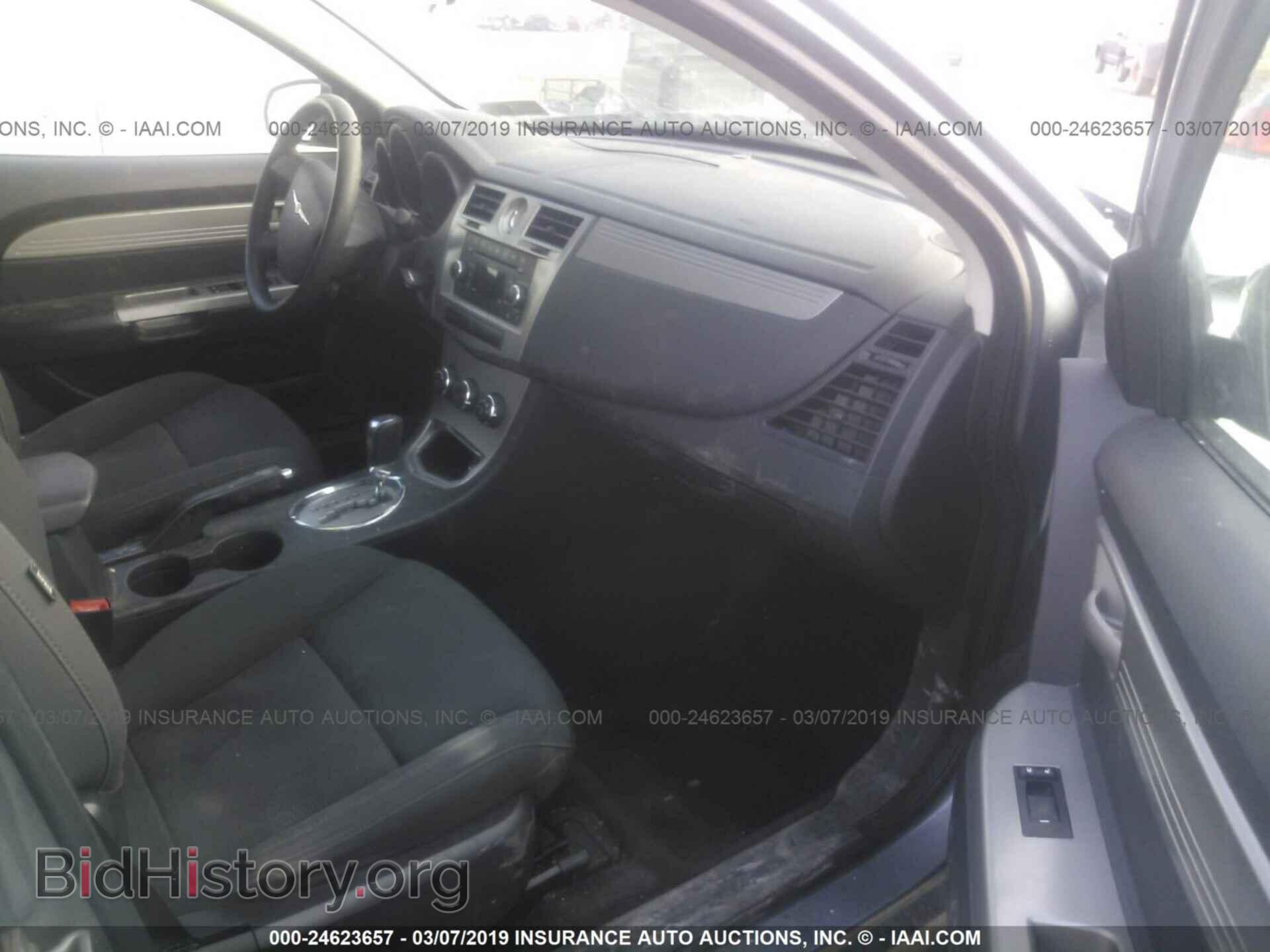 2010 CHRYSLER SEBRING - VIN: 1C3CC4FB8AN183385 - Фото 5