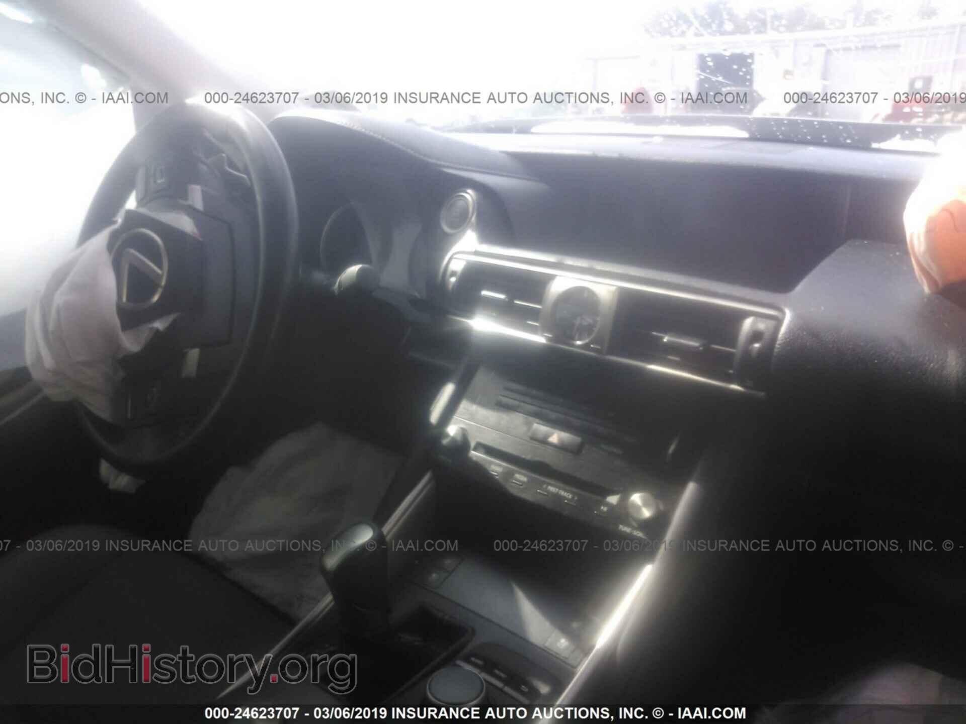 2017 LEXUS IS - VIN: JTHCM1D28H5015765 - Photo 5