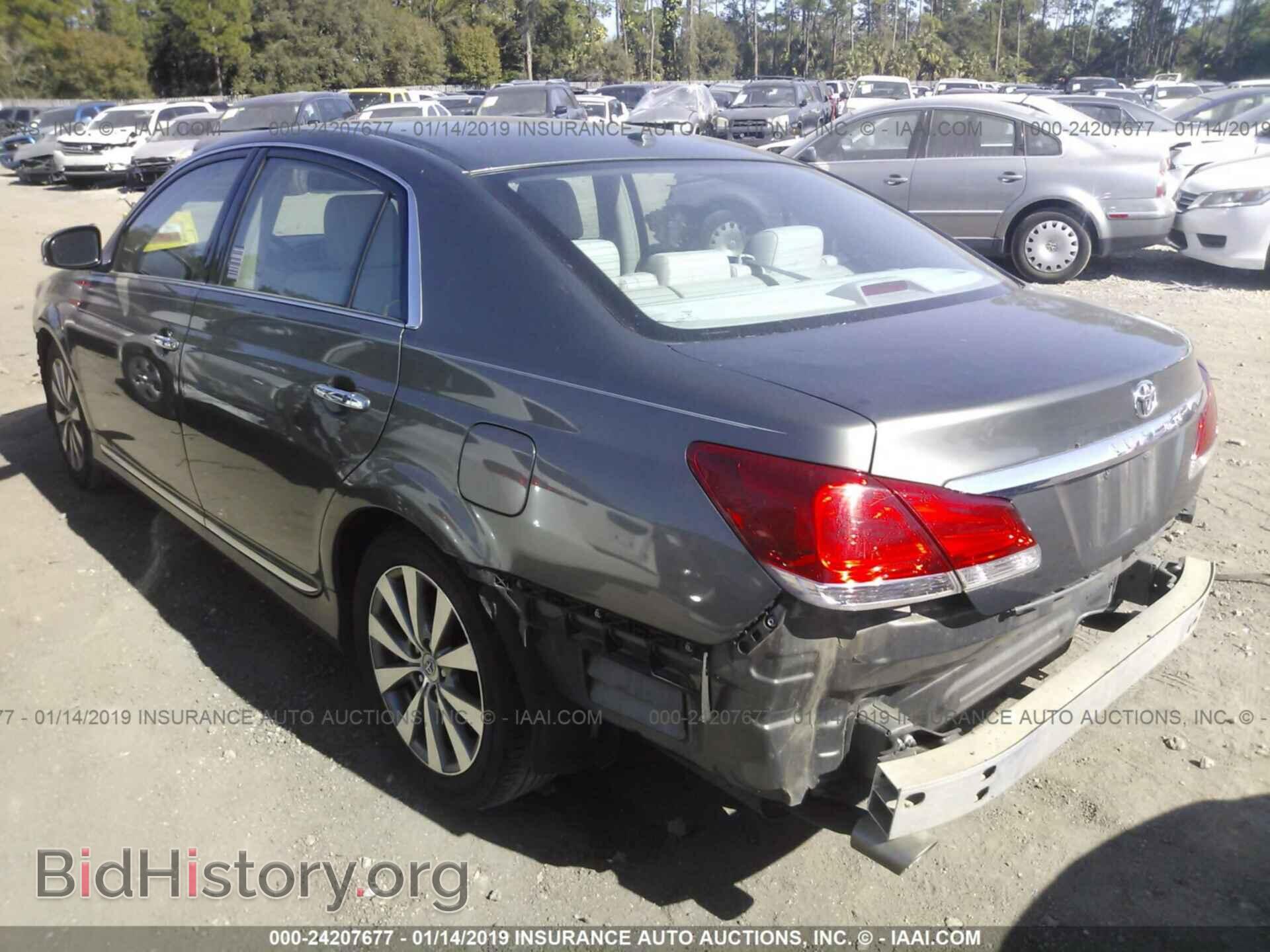 2011 TOYOTA AVALON - VIN: 4T1BK3DB2BU403047 - Фото 3